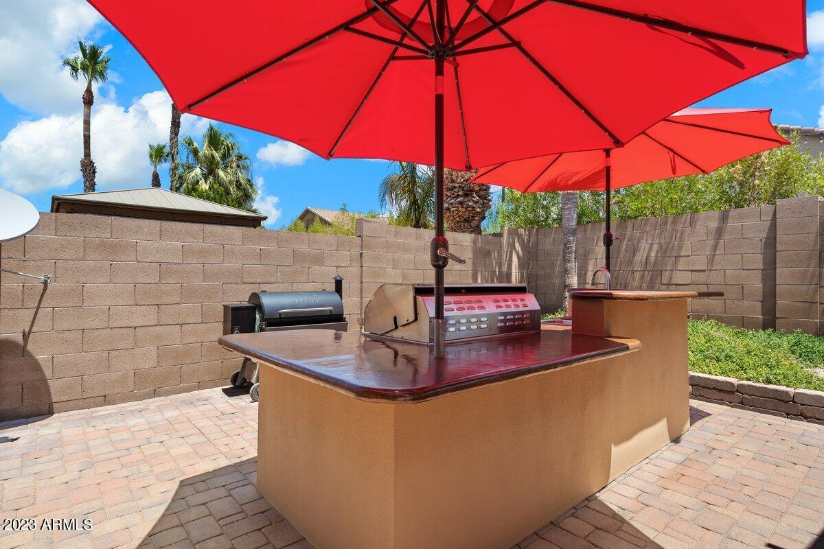 3107 S CHATSWORTH Circle