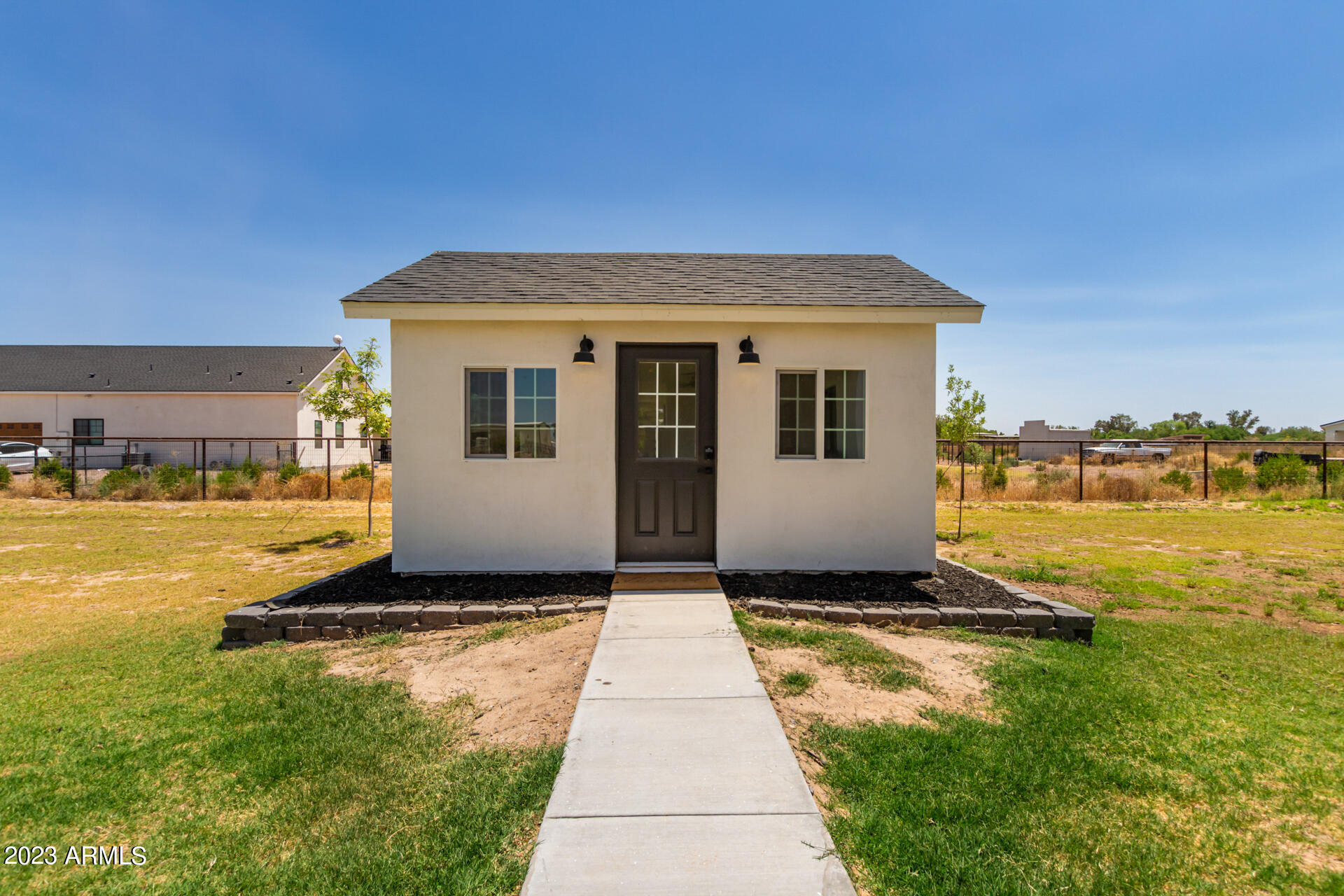 4989 E STAGECOACH PASS Avenue
