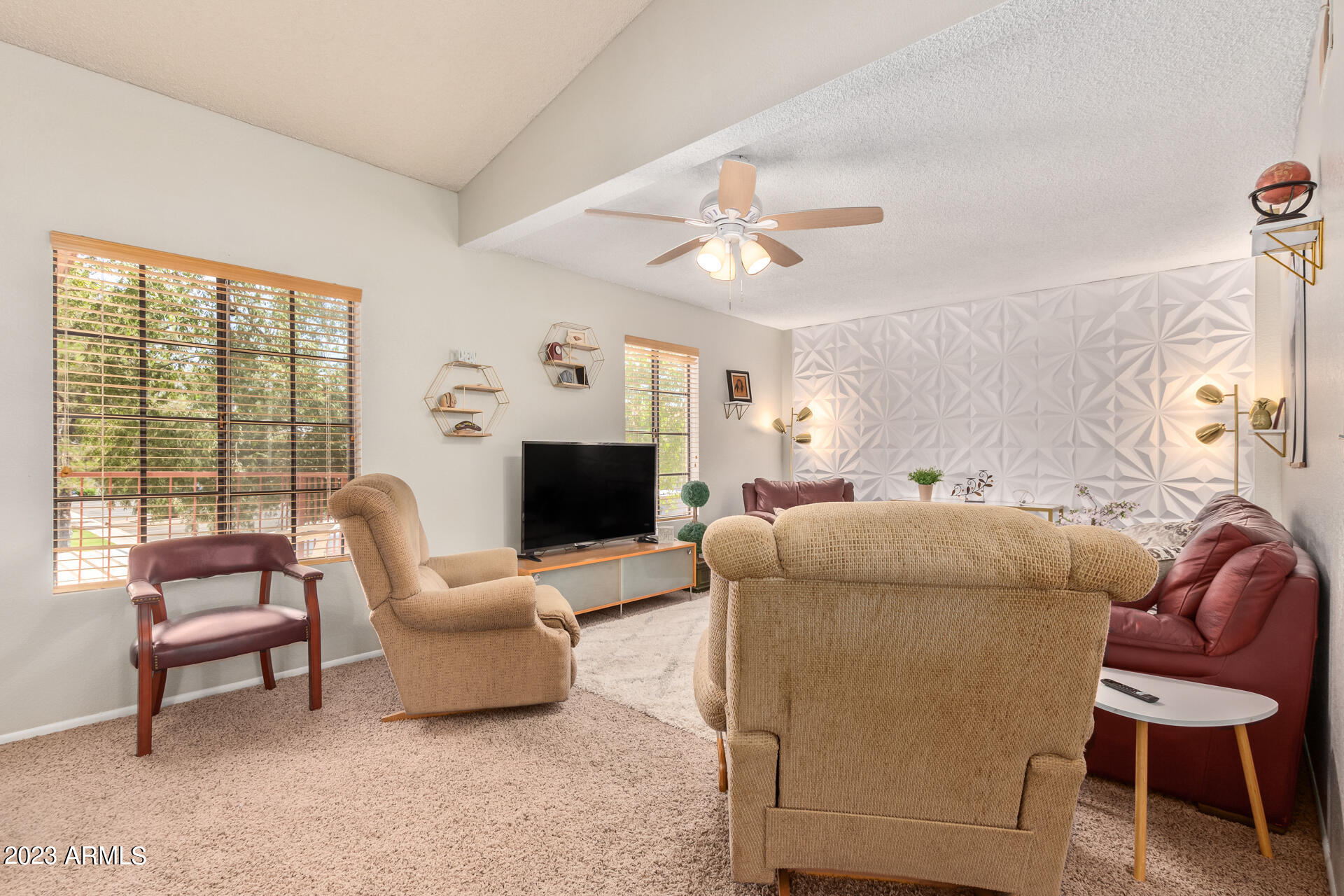 455 S DELAWARE Drive, 178