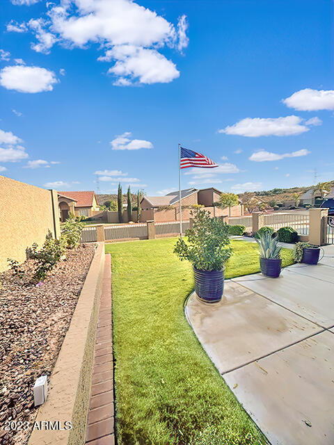 6132 W WEST WIND Drive