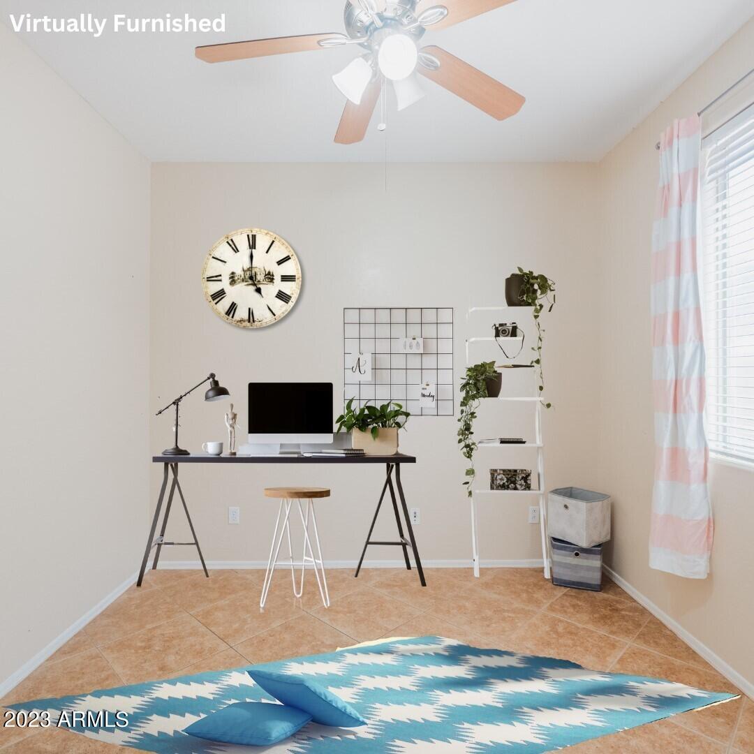 3744 E SEBASTIAN Lane