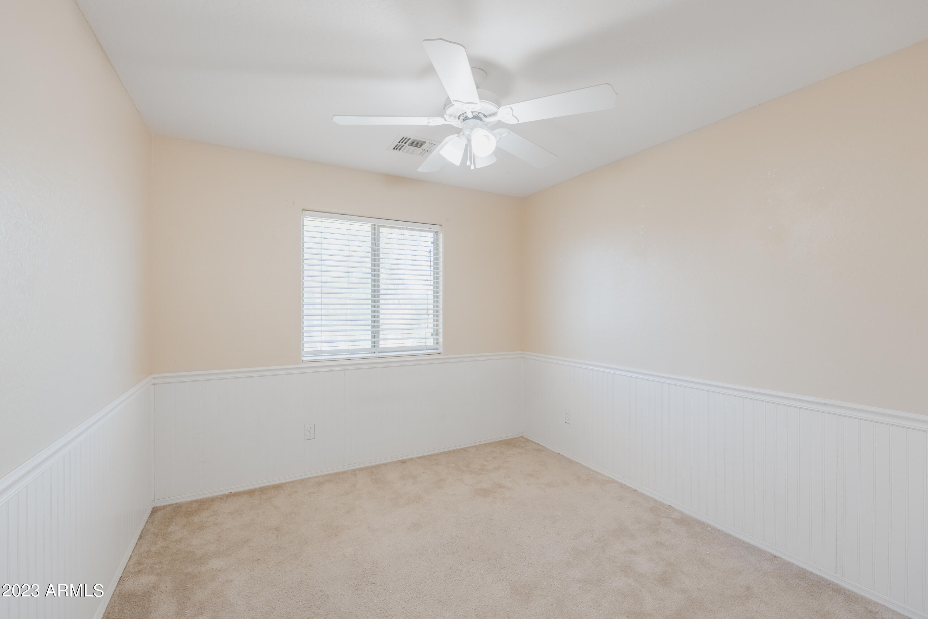 3744 E SEBASTIAN Lane