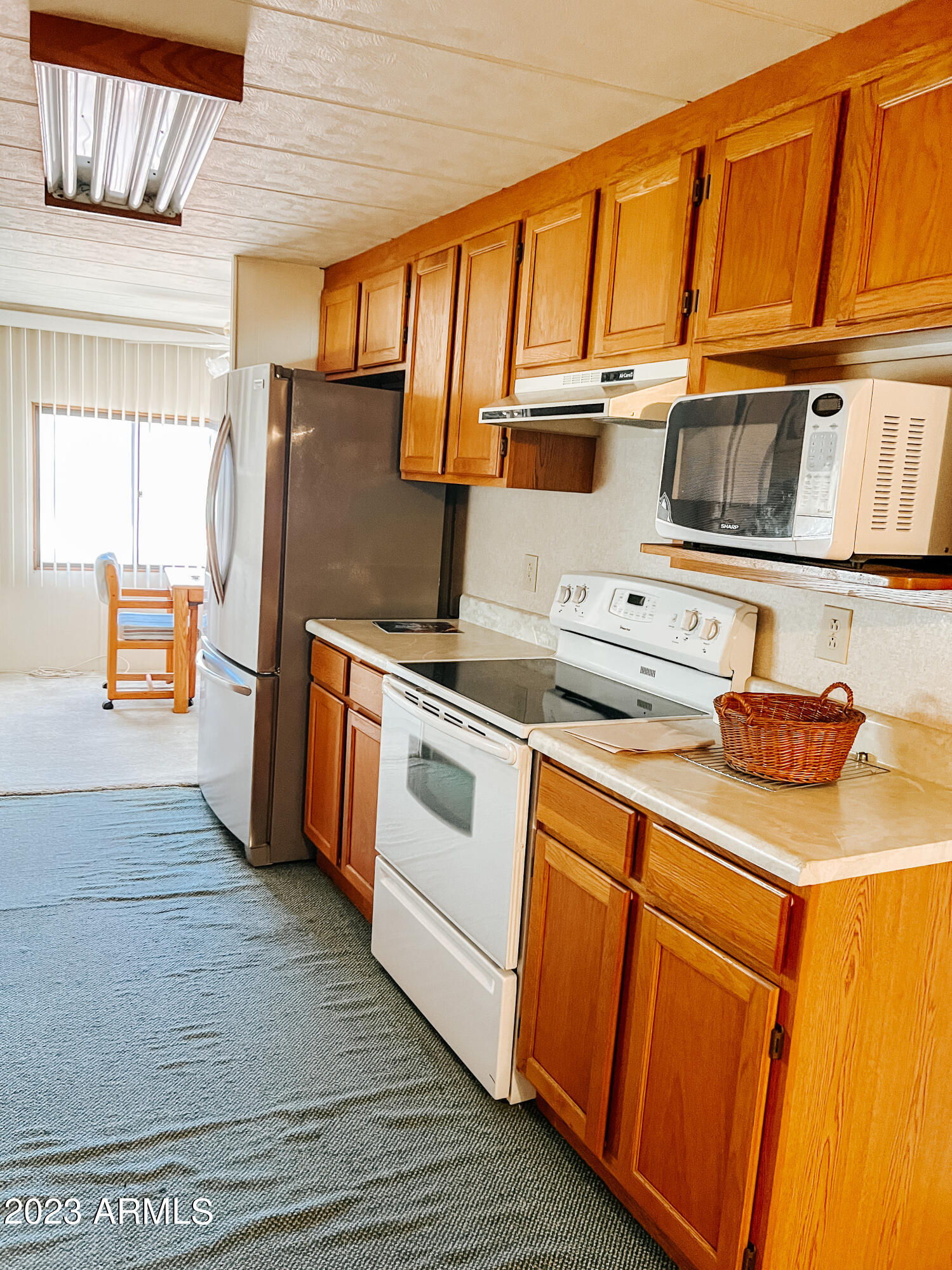 120 N Val Vista Drive # 137
