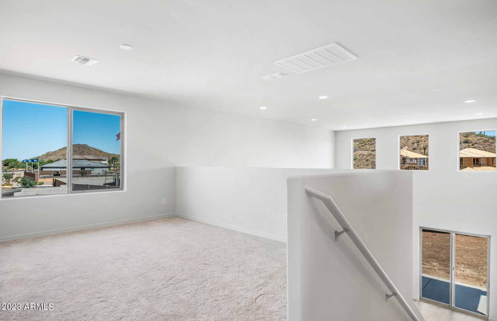1511 W Sabel Court