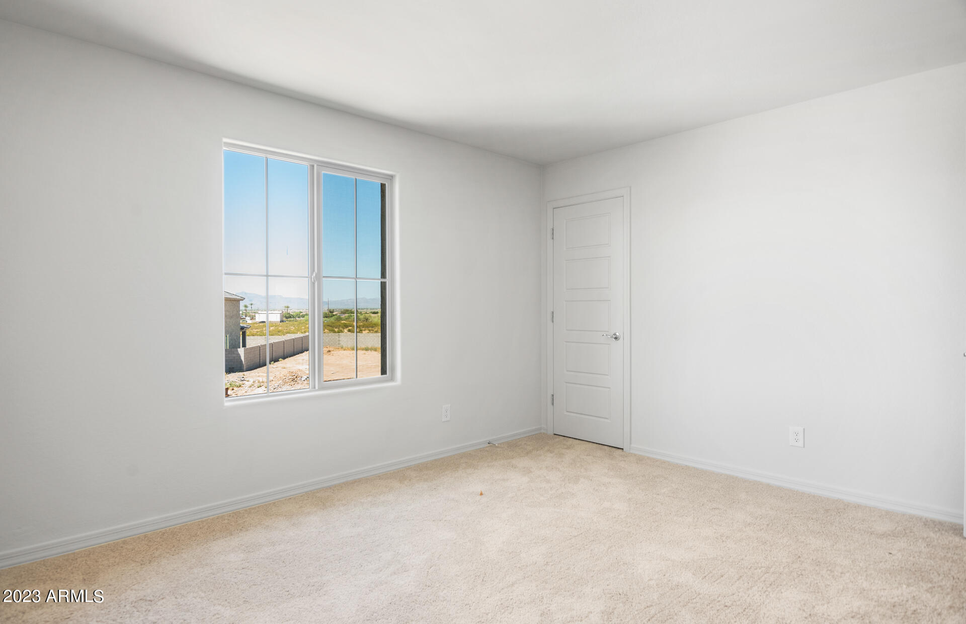 1511 W Sabel Court