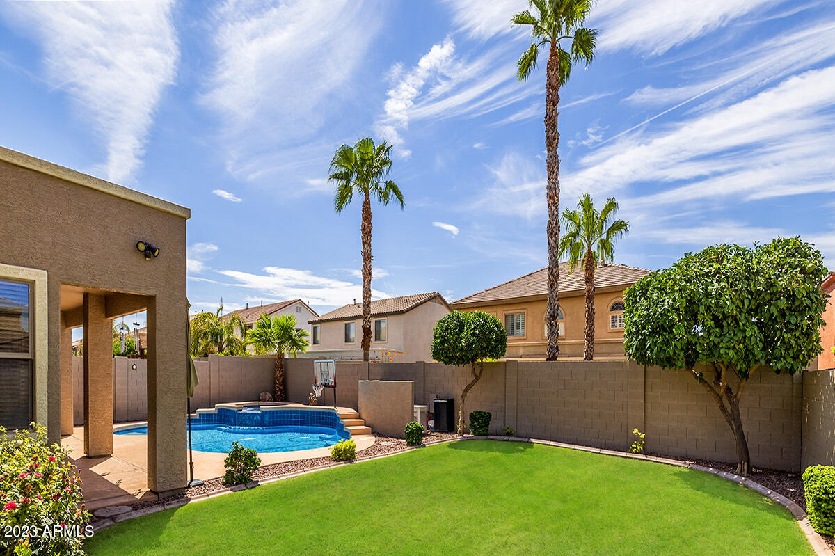 11319 E STEARN Avenue