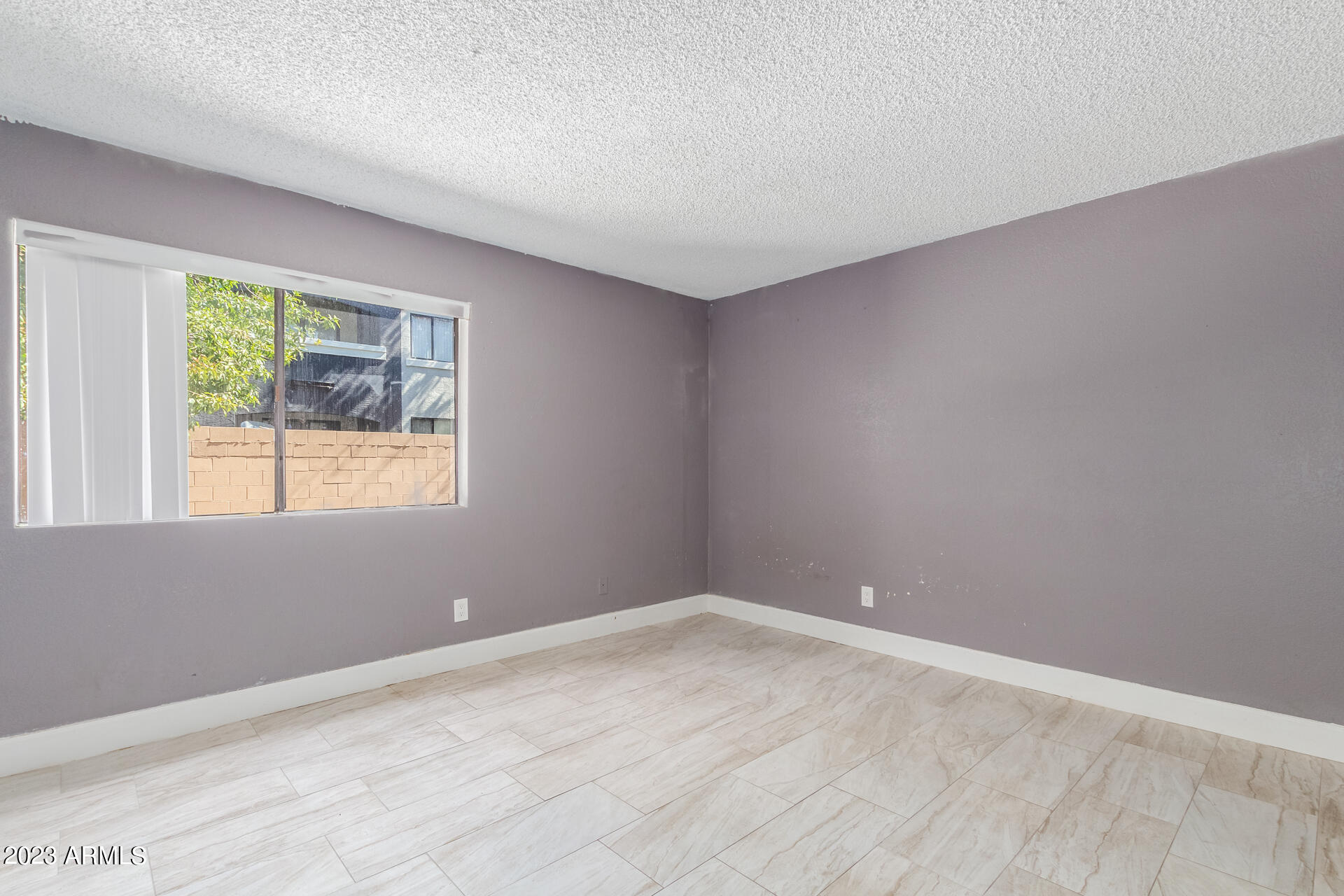 3810 N MARYVALE Parkway, 1018