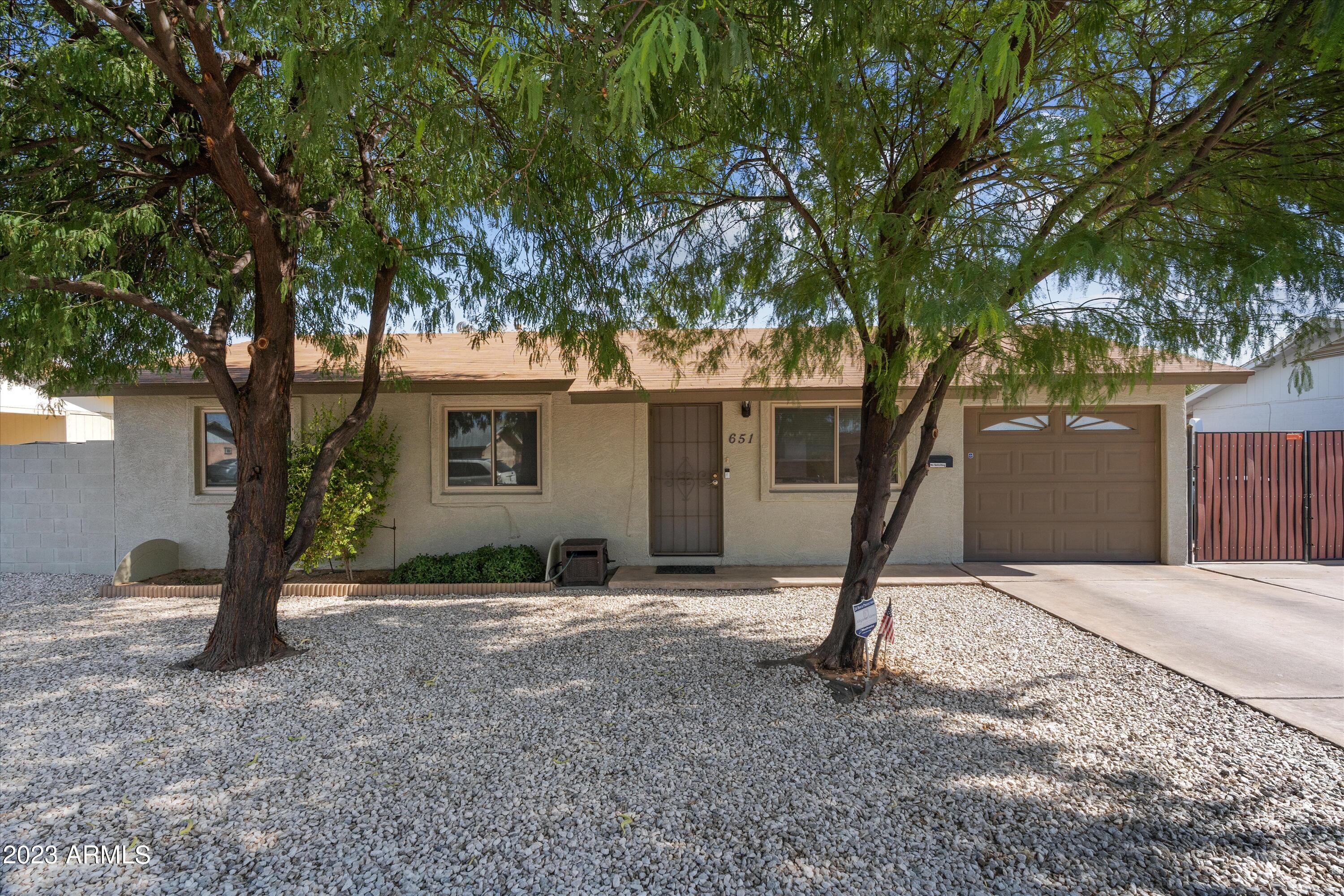 651 E CARLA VISTA Drive