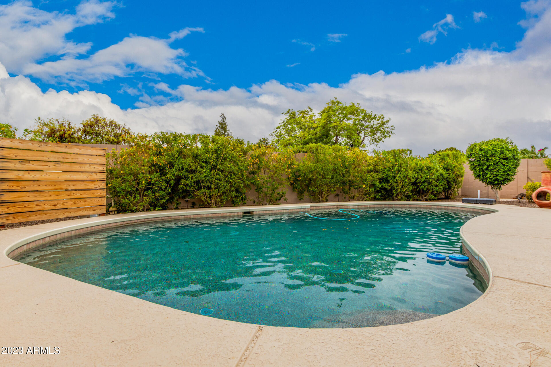 1407 E JULIE Drive