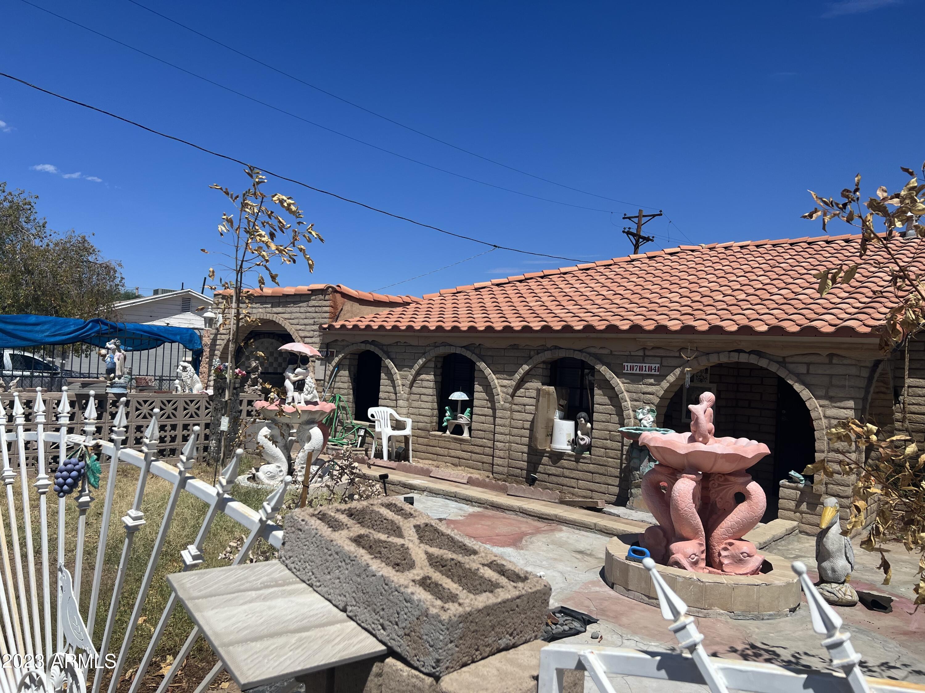 1714 E Pecan Road