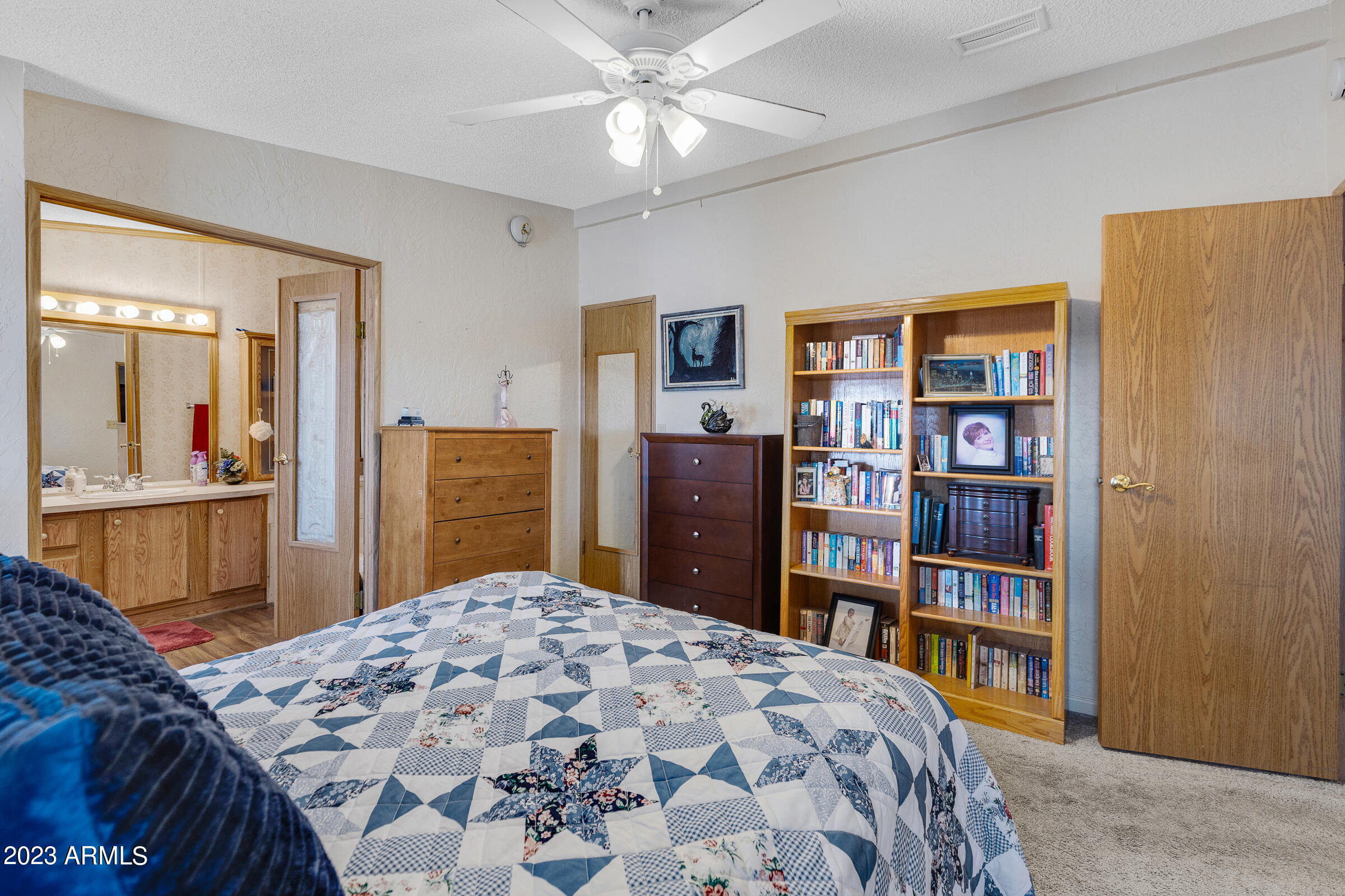 201 S GREENFIELD Road # 19
