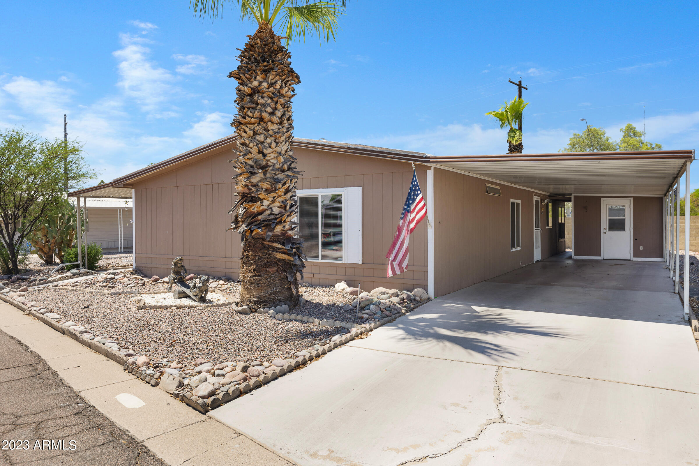 201 S GREENFIELD Road # 19