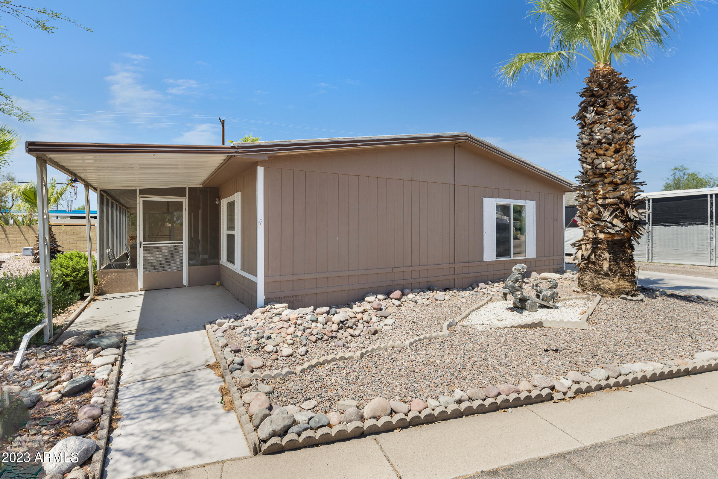 201 S GREENFIELD Road # 19