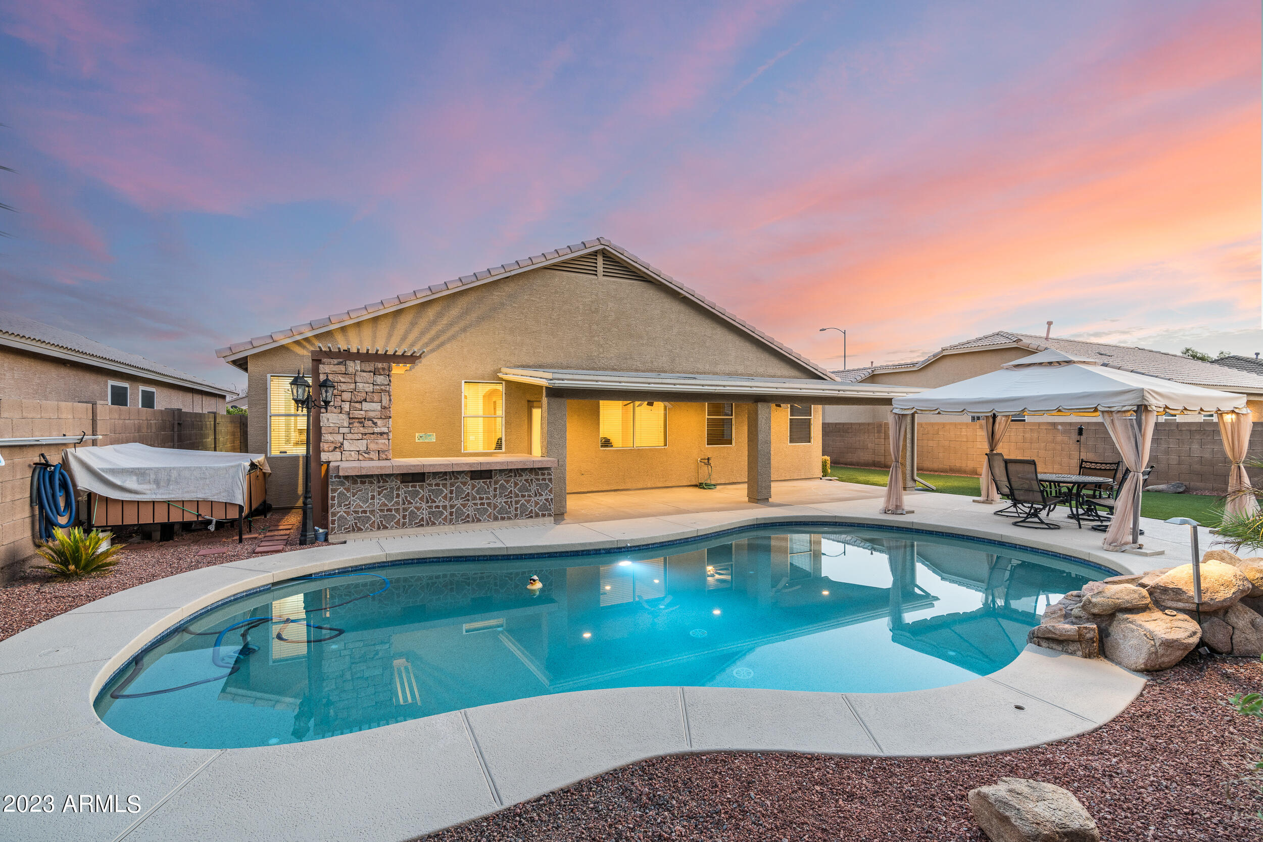 8554 W Canterbury Drive