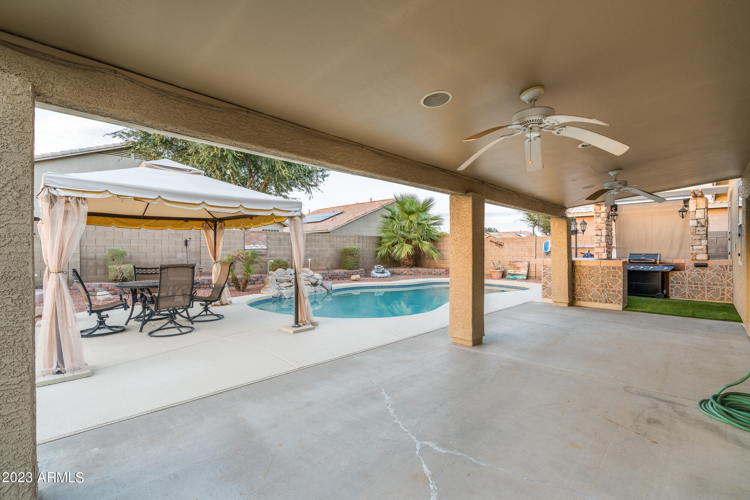 8554 W Canterbury Drive