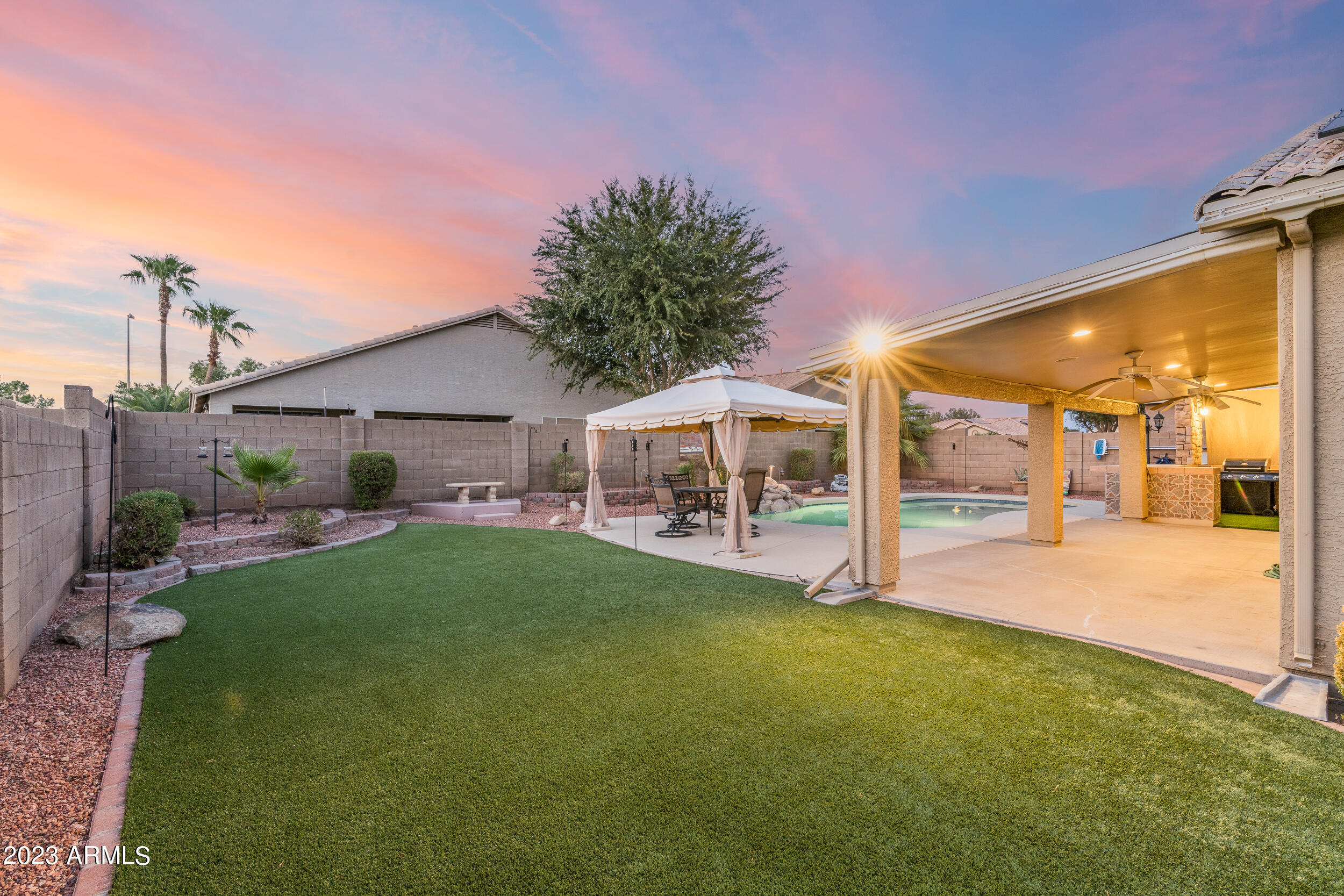 8554 W Canterbury Drive