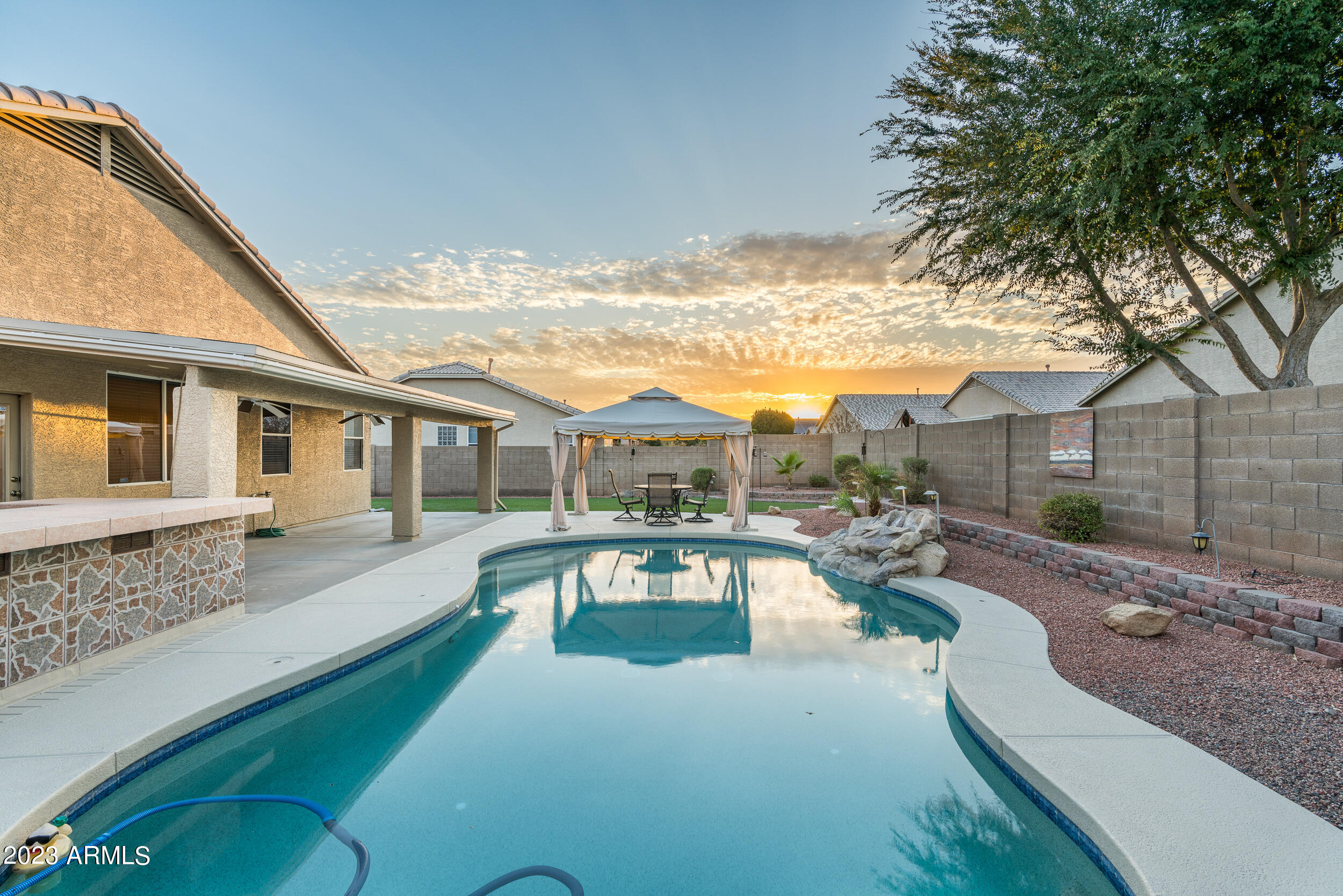 8554 W Canterbury Drive