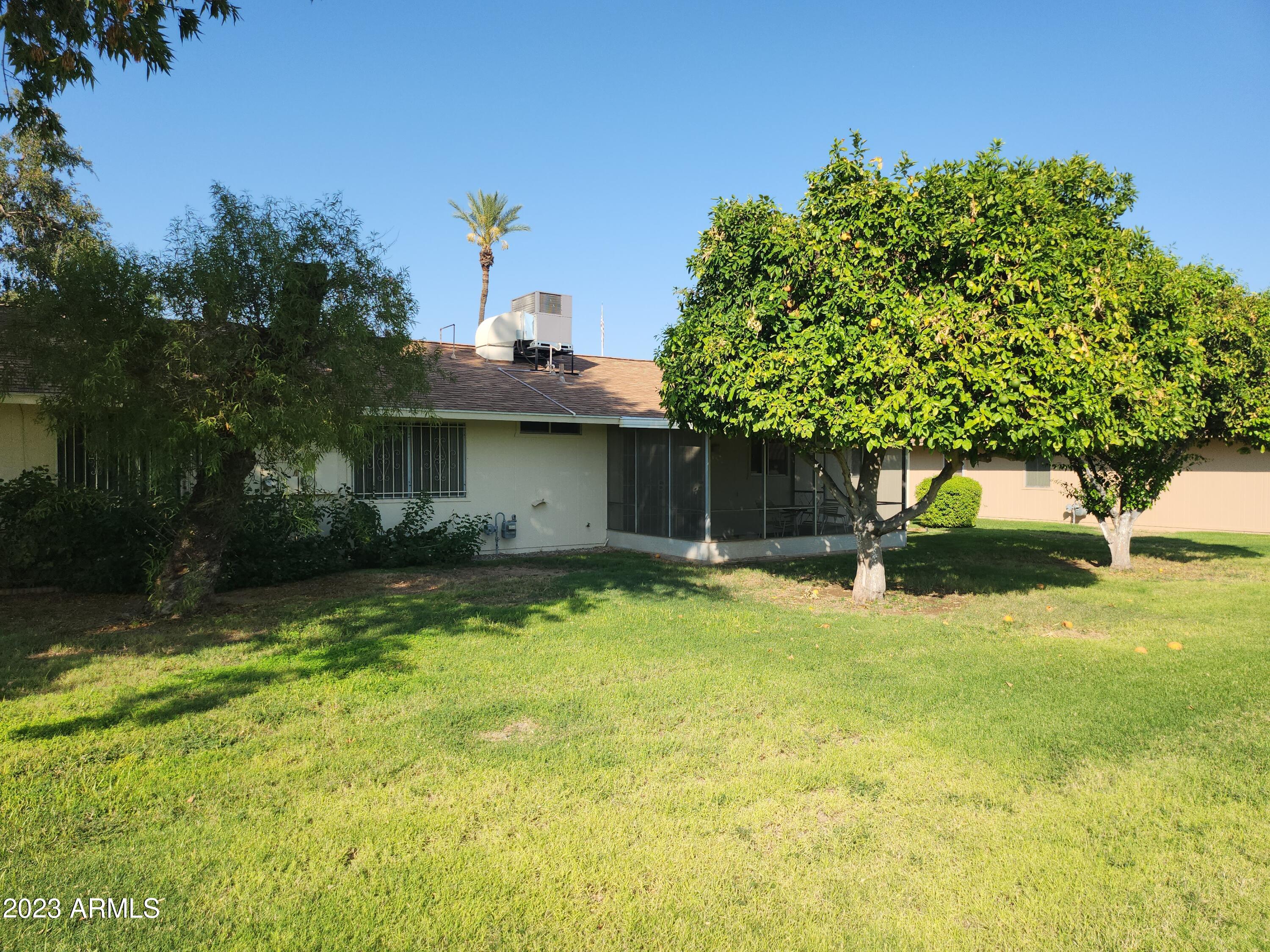 10313 W PRAIRIE HILLS Circle