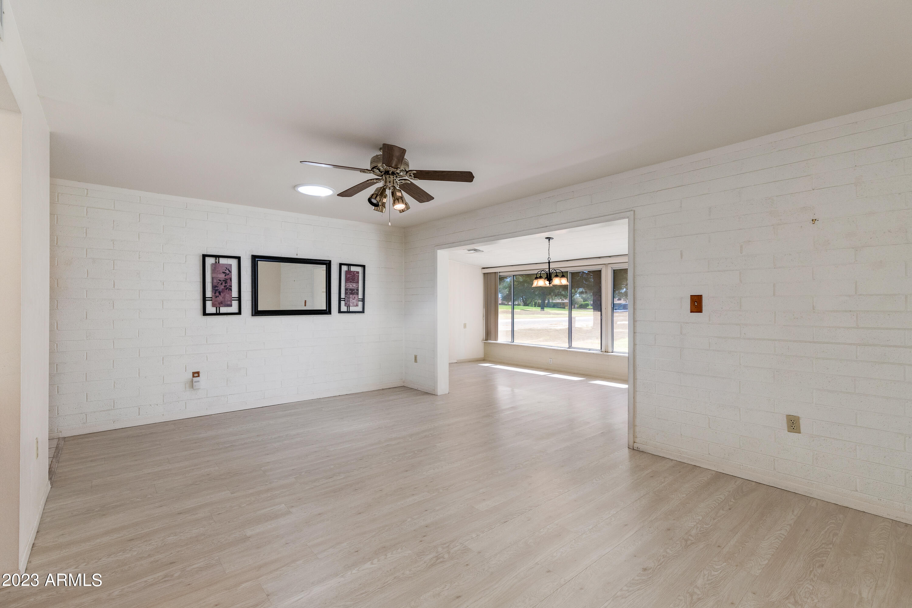 10001 W LAKEVIEW Circle