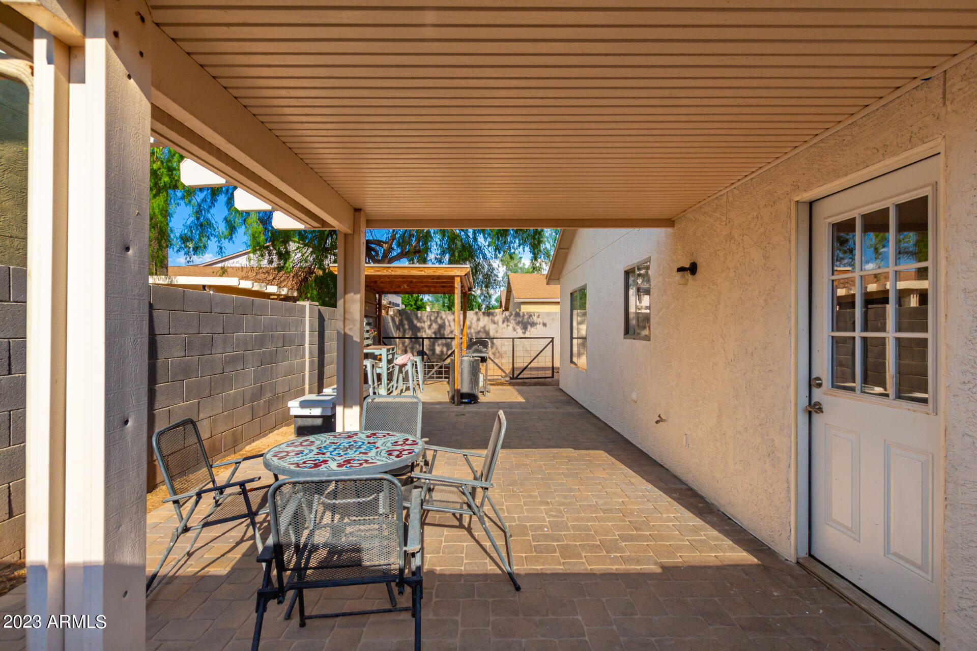 2366 E MEADOW LAND Drive