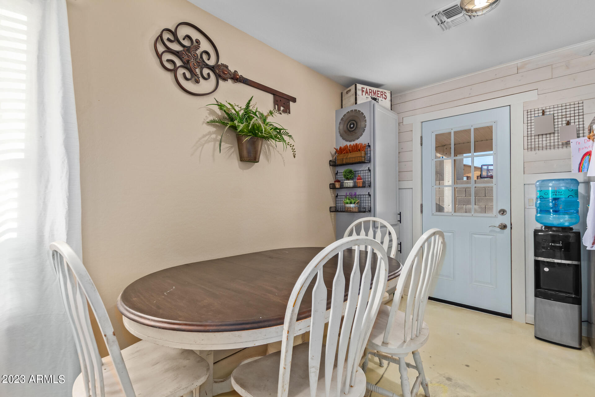 2366 E MEADOW LAND Drive
