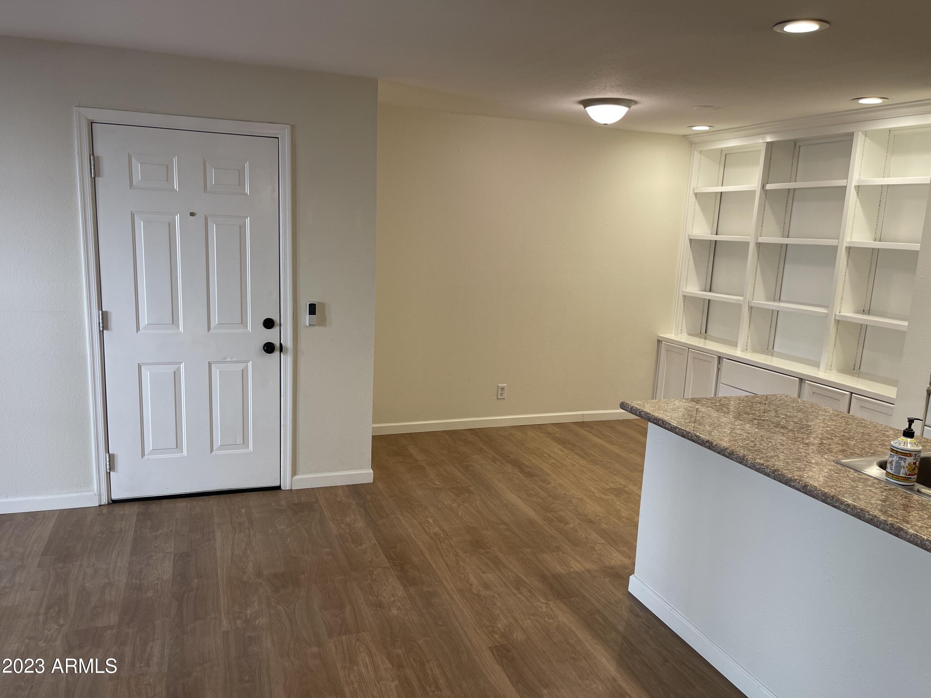 8055 E THOMAS Road # K103