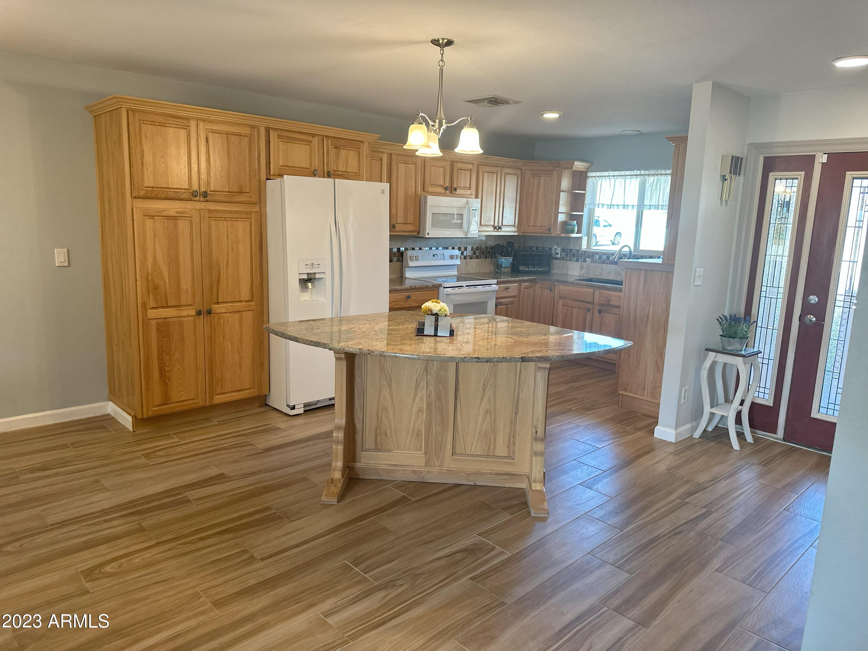 10926 W TROPICANA Circle