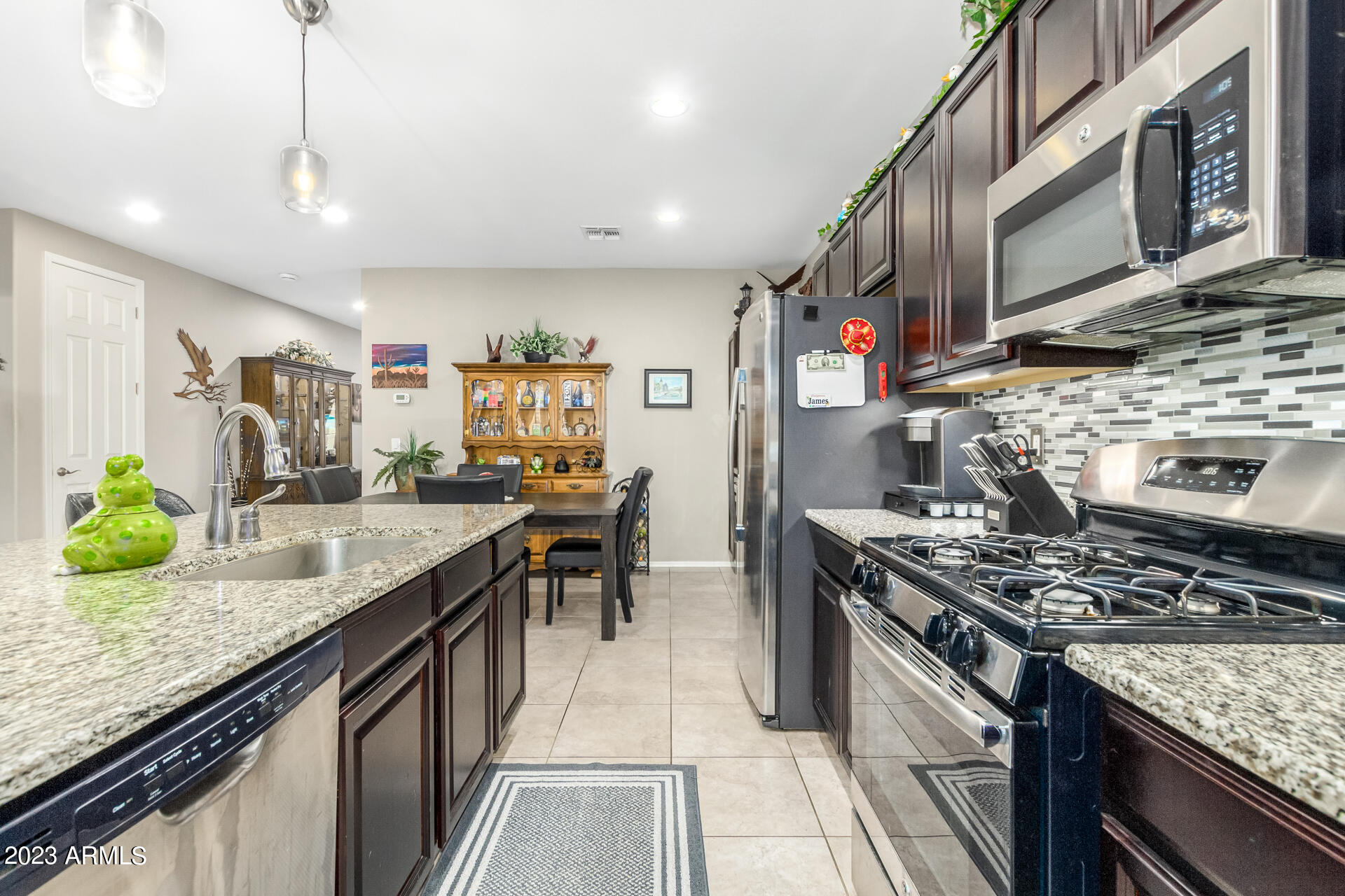 4839 W ST CATHERINE Avenue