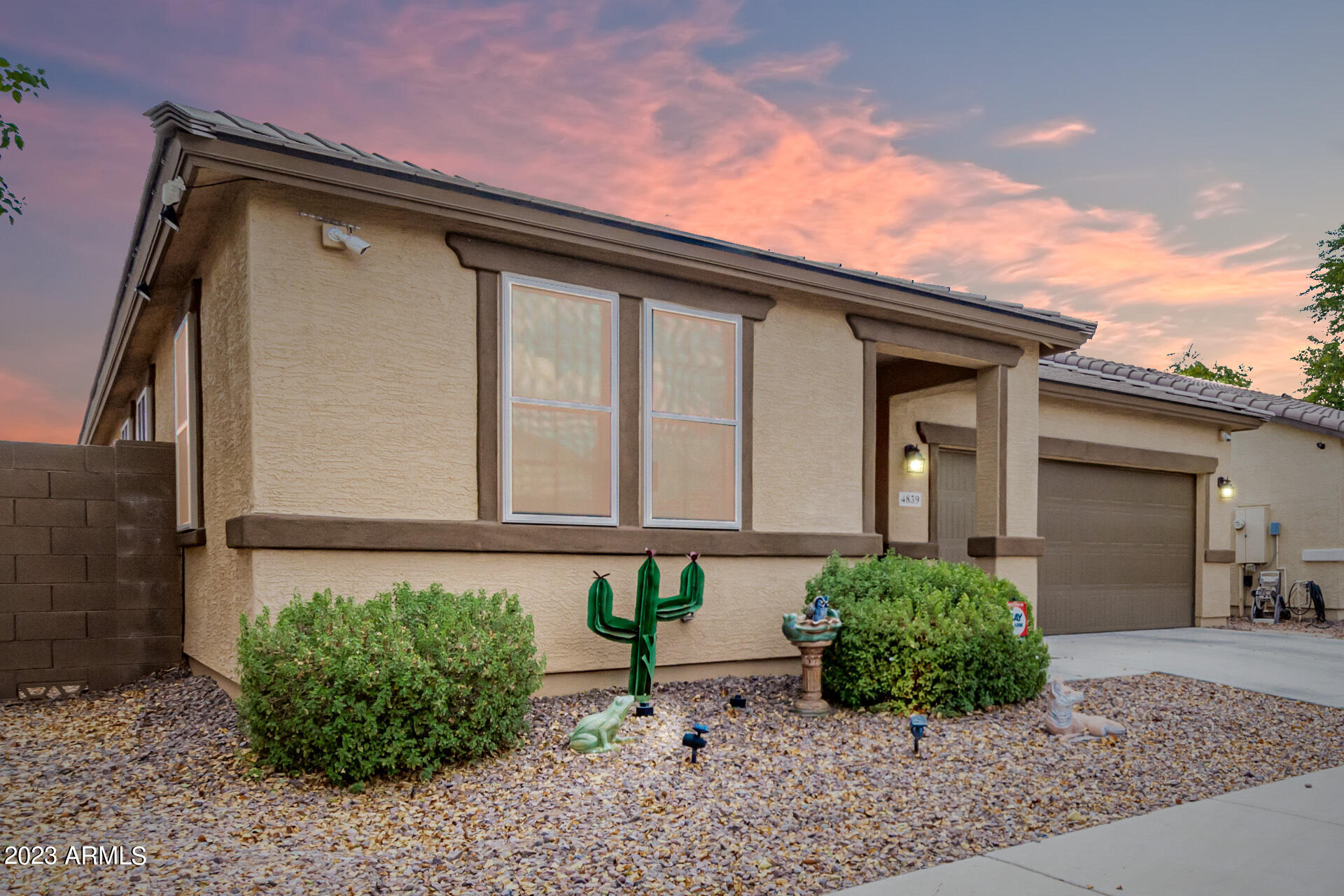 4839 W ST CATHERINE Avenue