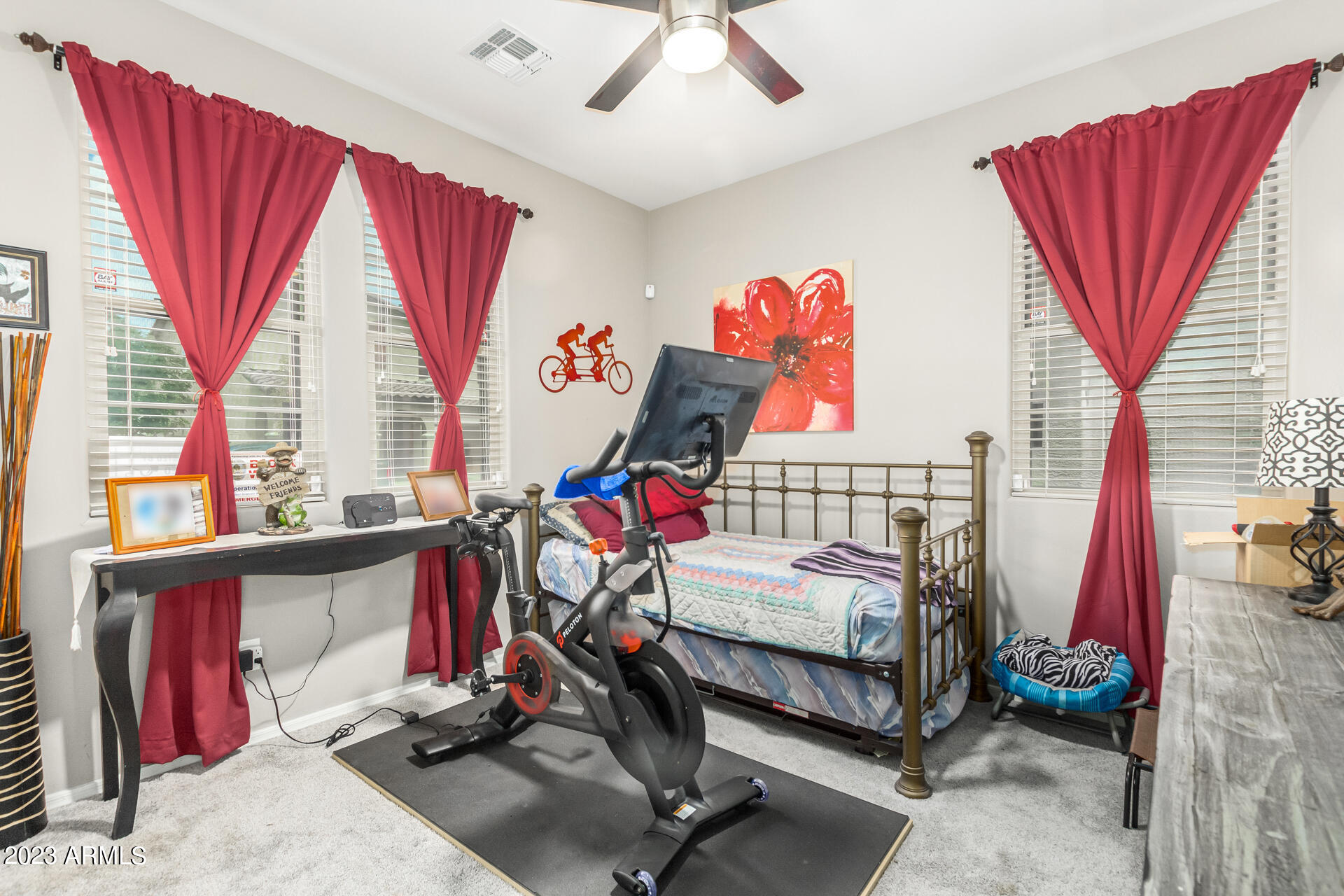 4839 W ST CATHERINE Avenue