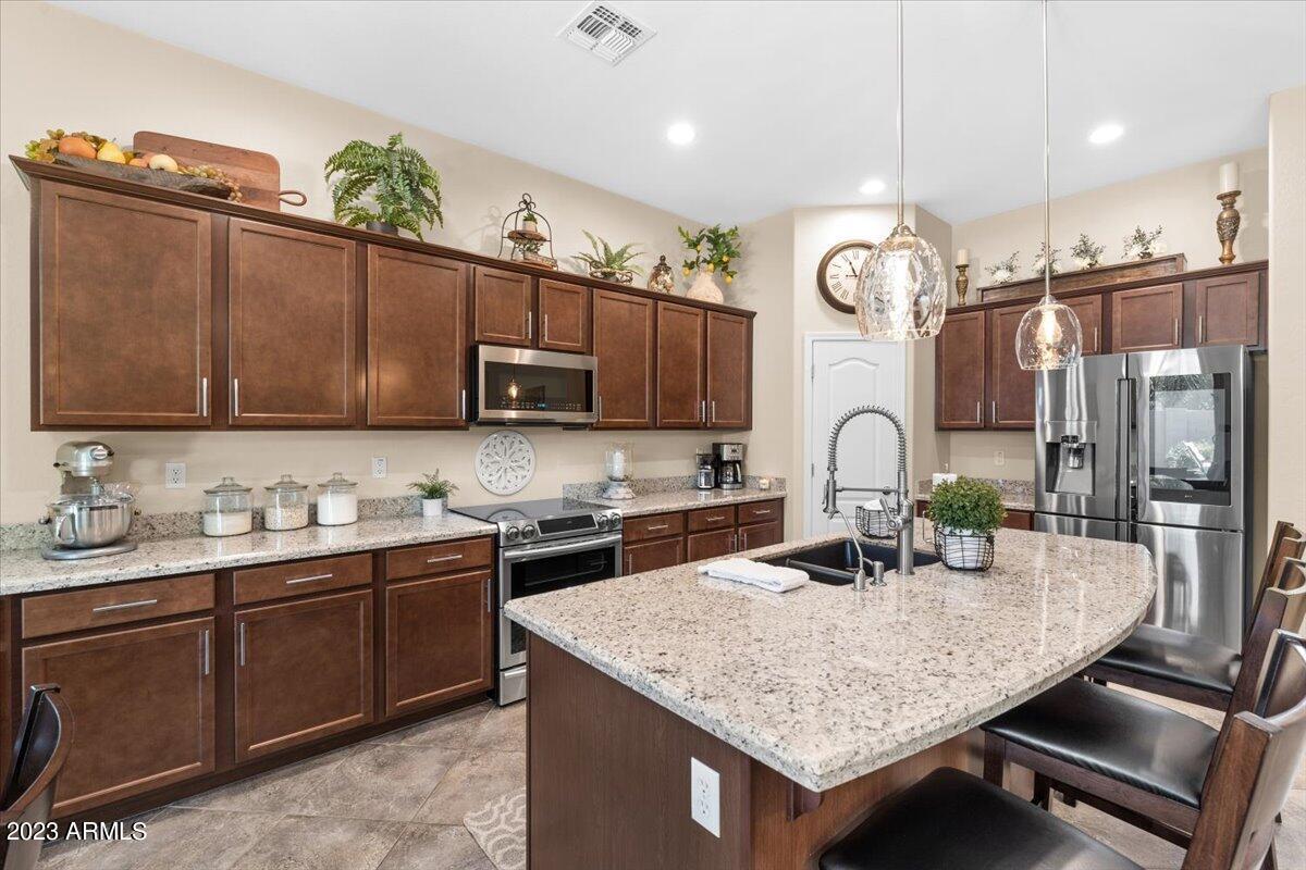 19511 E STRAWBERRY Drive