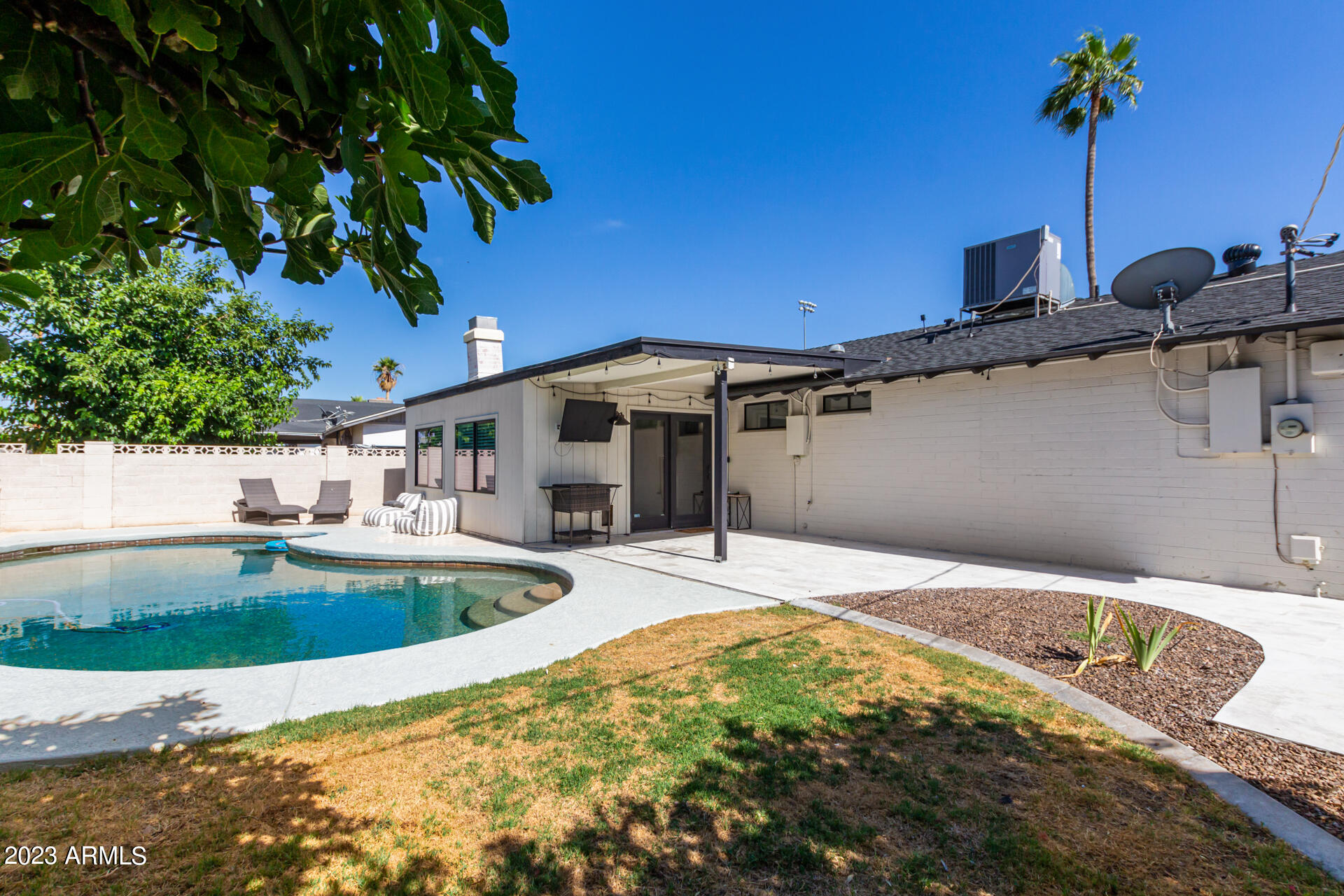 8420 E VALLEY VIEW Road