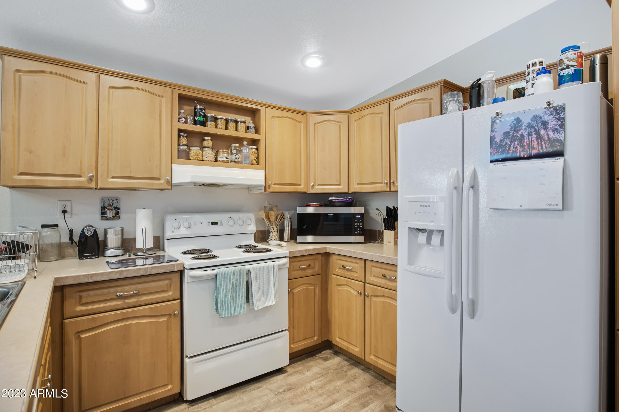 201 S GREENFIELD Road # 165