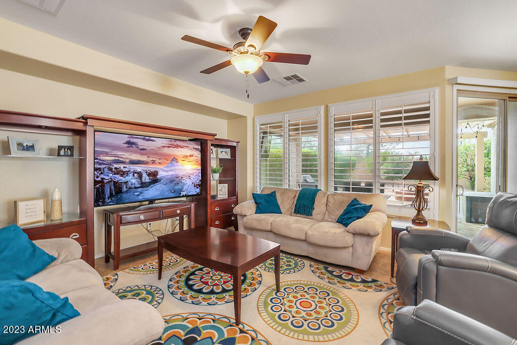 5290 S BARLEY Way