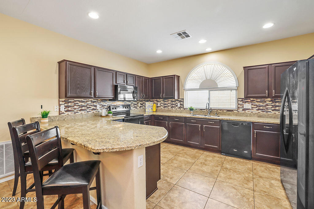 5290 S BARLEY Way