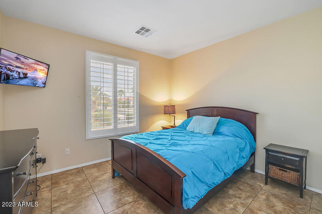 5290 S BARLEY Way