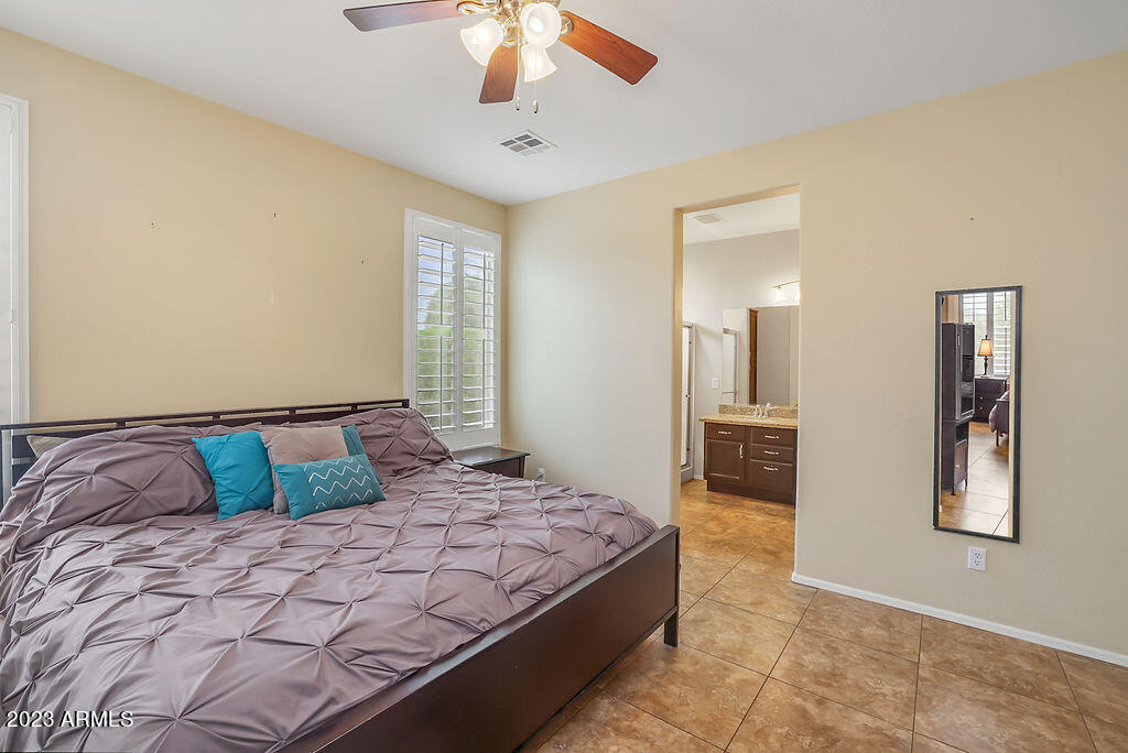 5290 S BARLEY Way