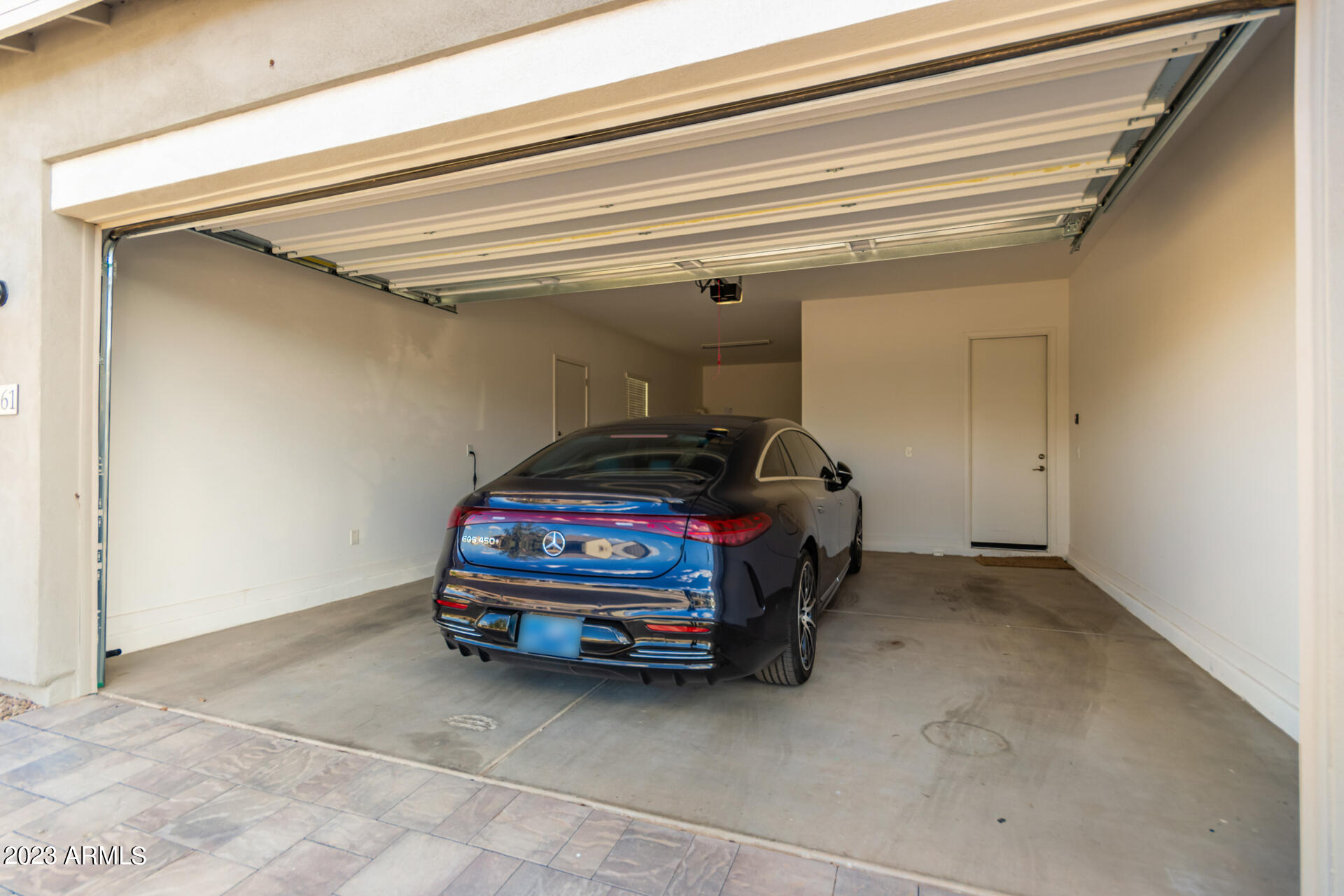 1461 E SAN CARLOS Way