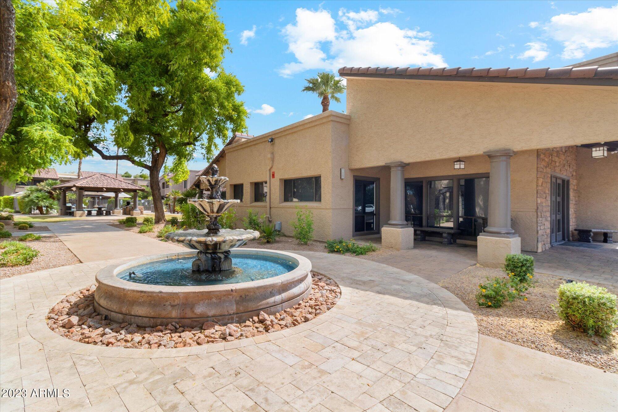 5995 N 78TH Street, 1083