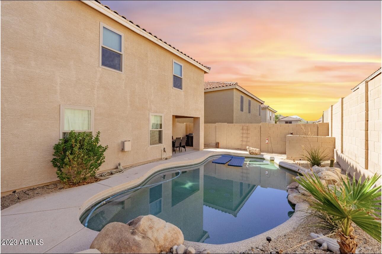 1730 W WILDWOOD Drive