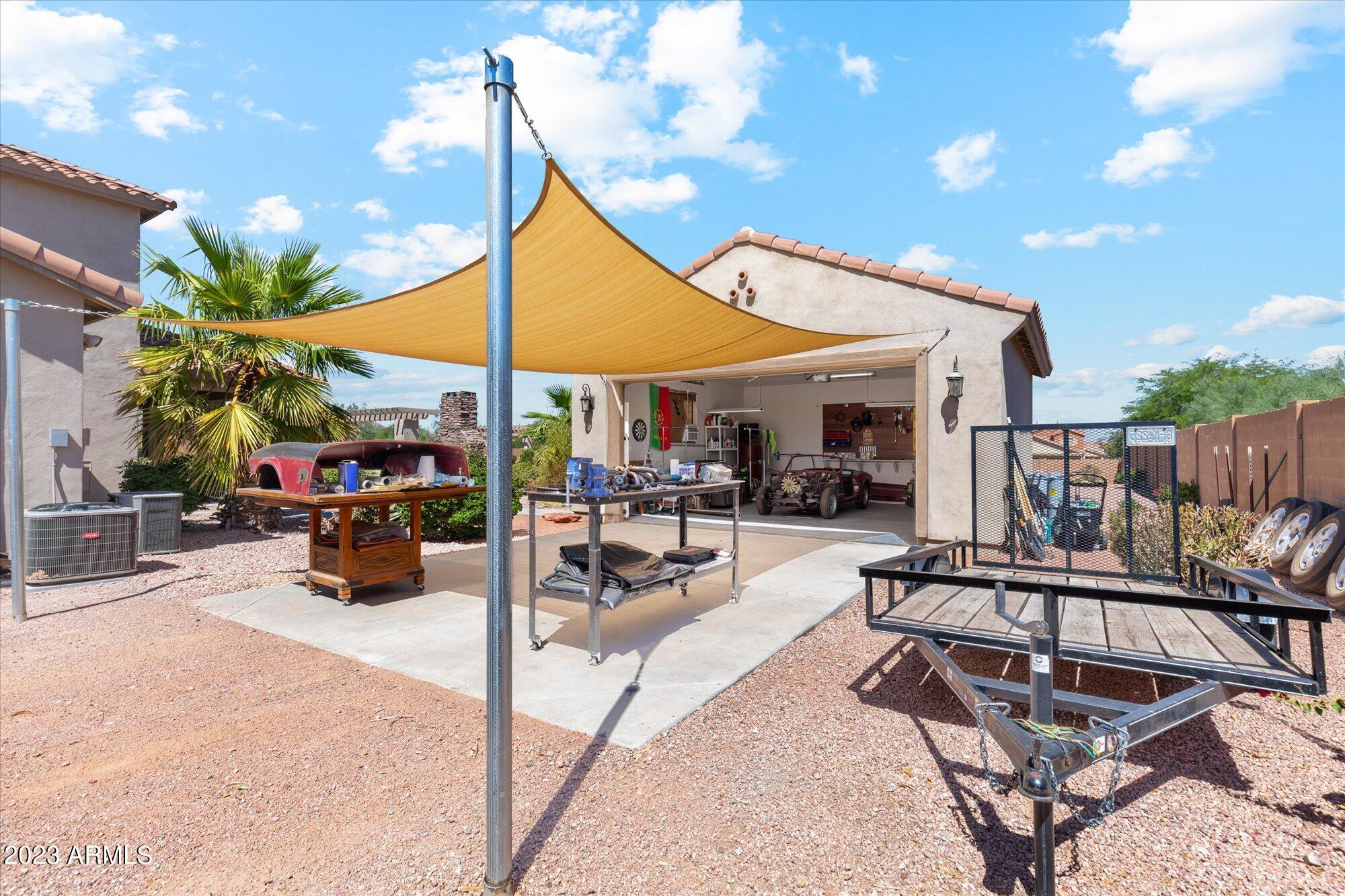 2364 W PHILLIPS Road