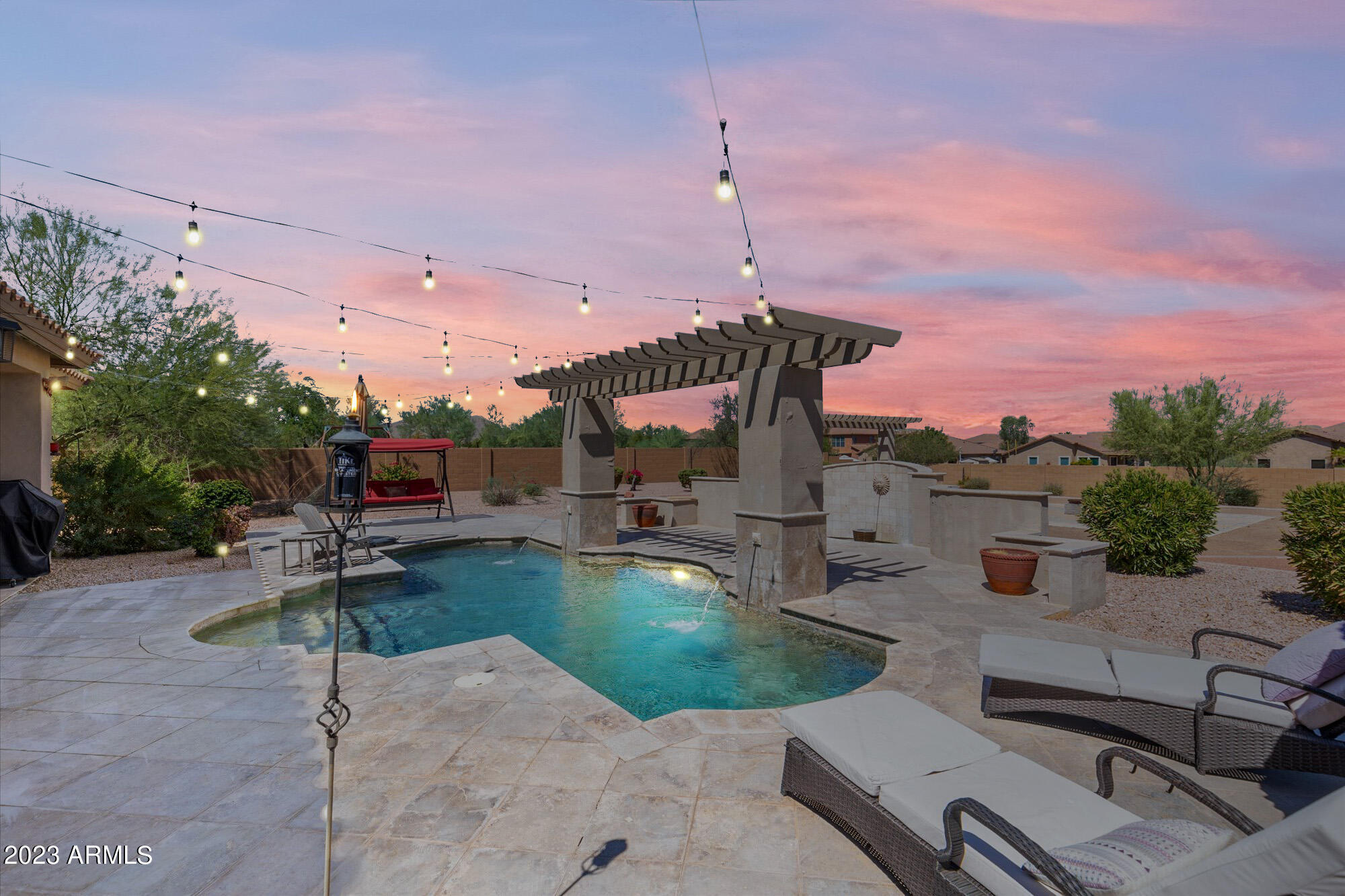 2364 W PHILLIPS Road
