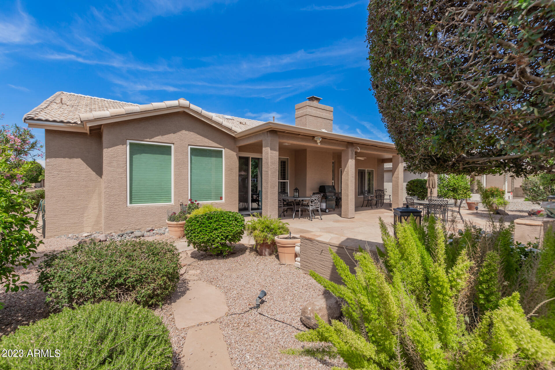 9313 E DIAMOND Drive