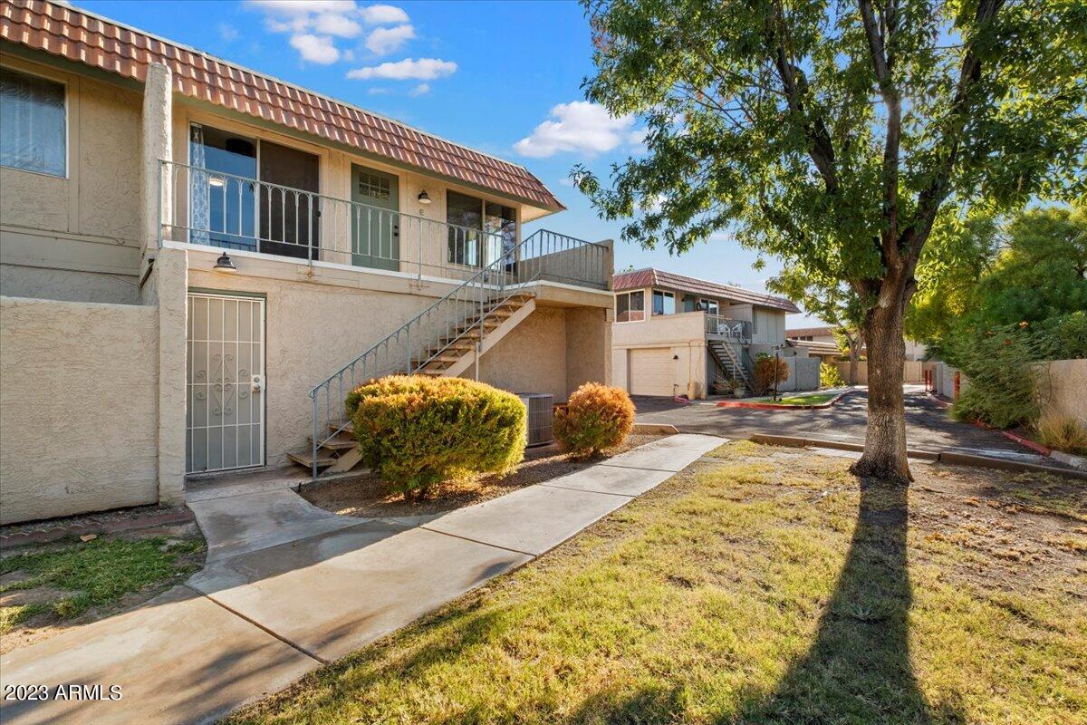 5619 S ADMIRALTY Court, E