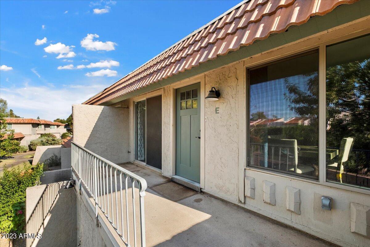 5619 S ADMIRALTY Court, E
