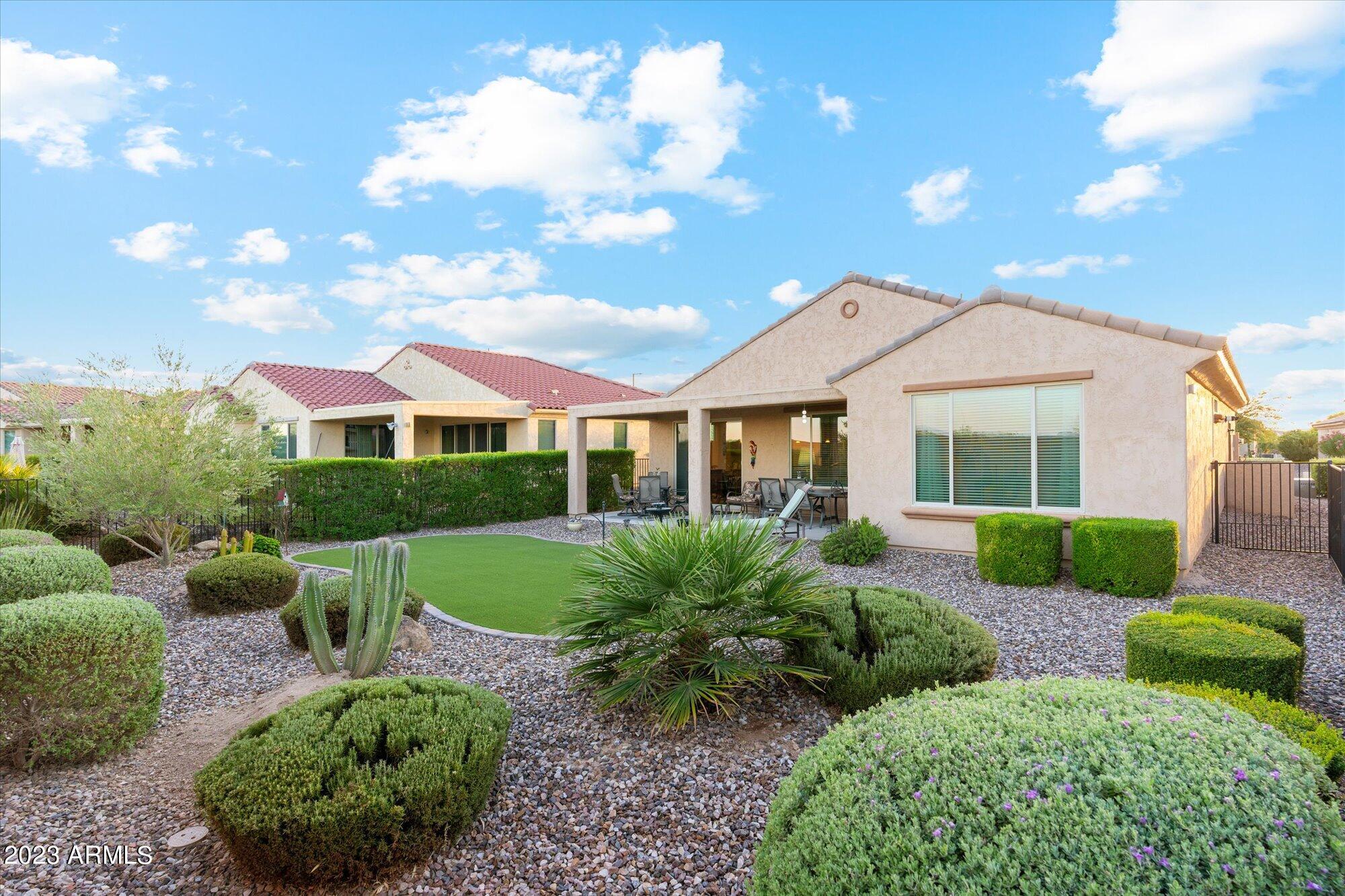 4275 N Presidio Drive