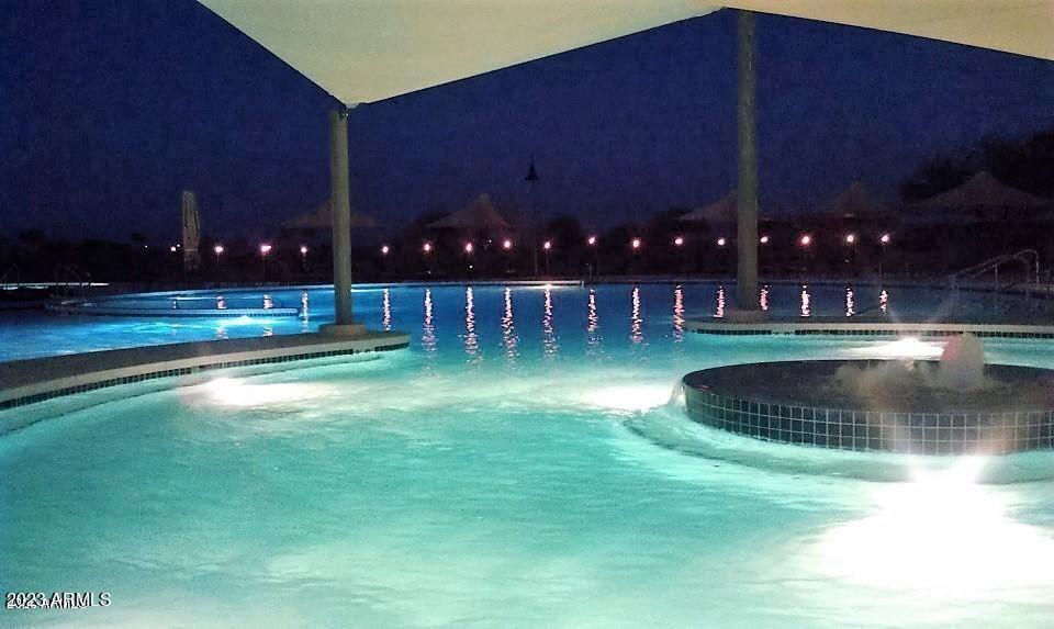 4275 N Presidio Drive