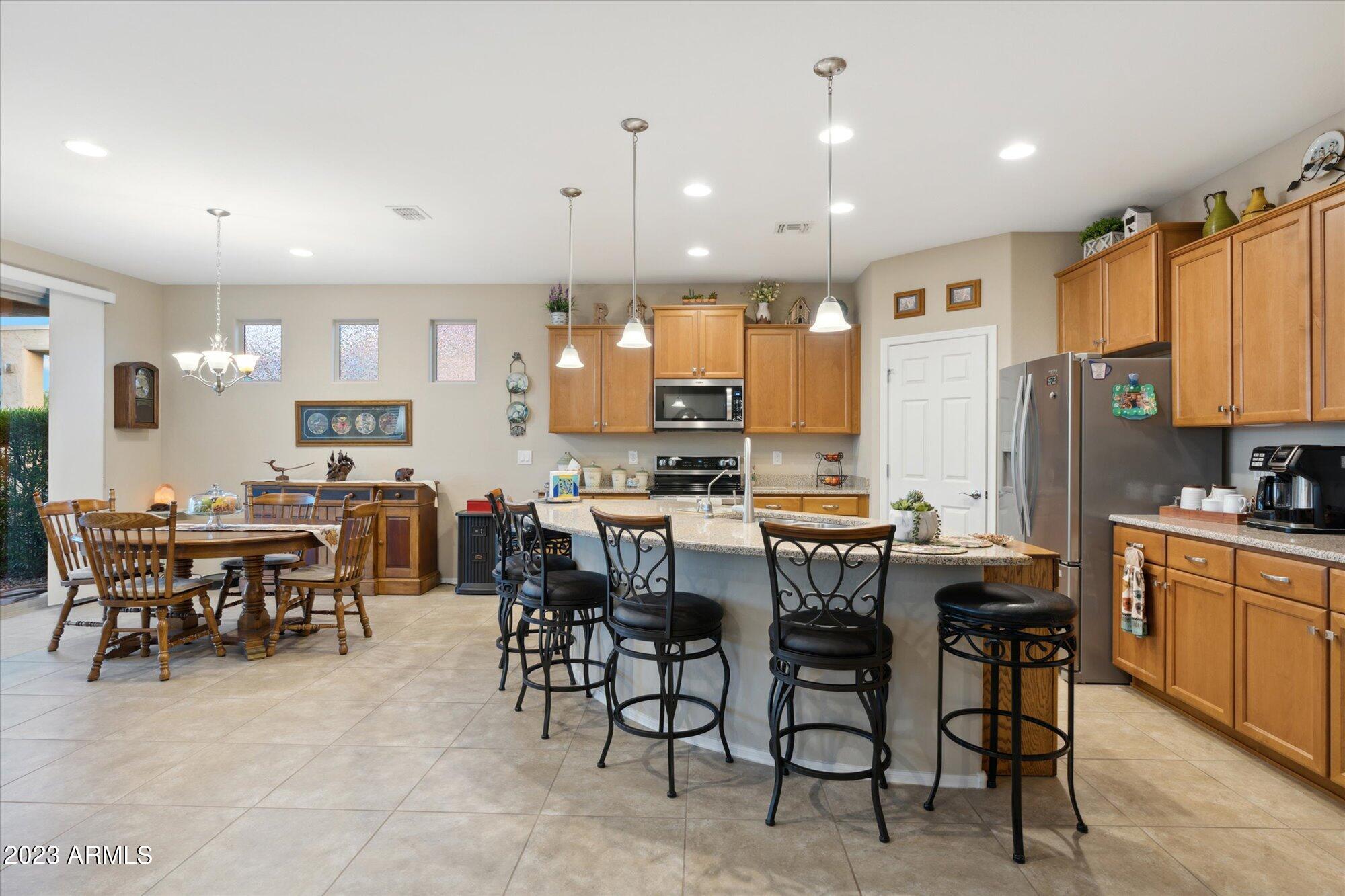 4275 N Presidio Drive