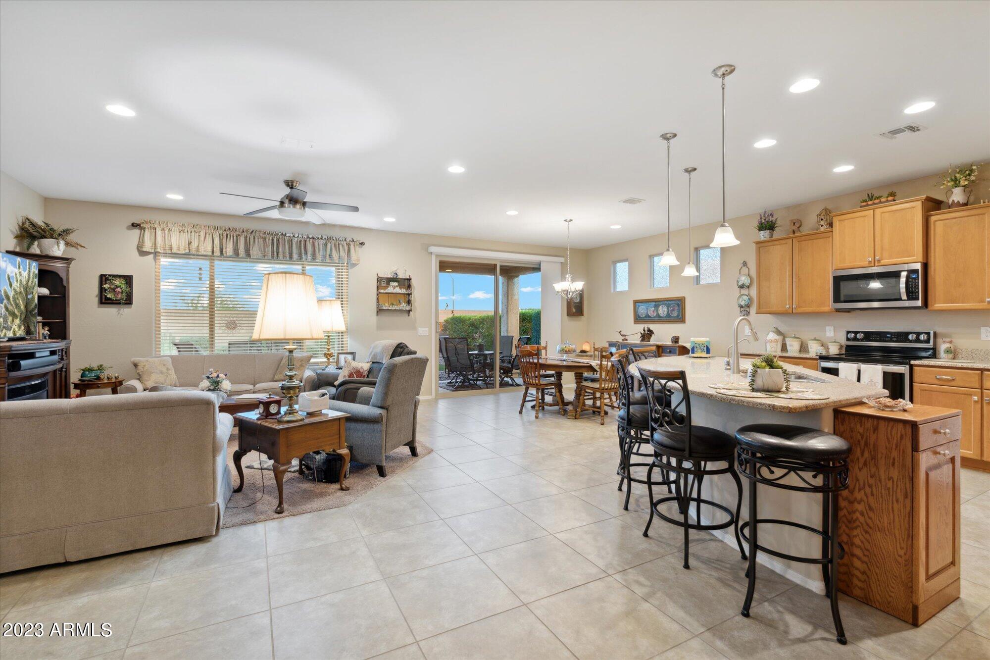 4275 N Presidio Drive