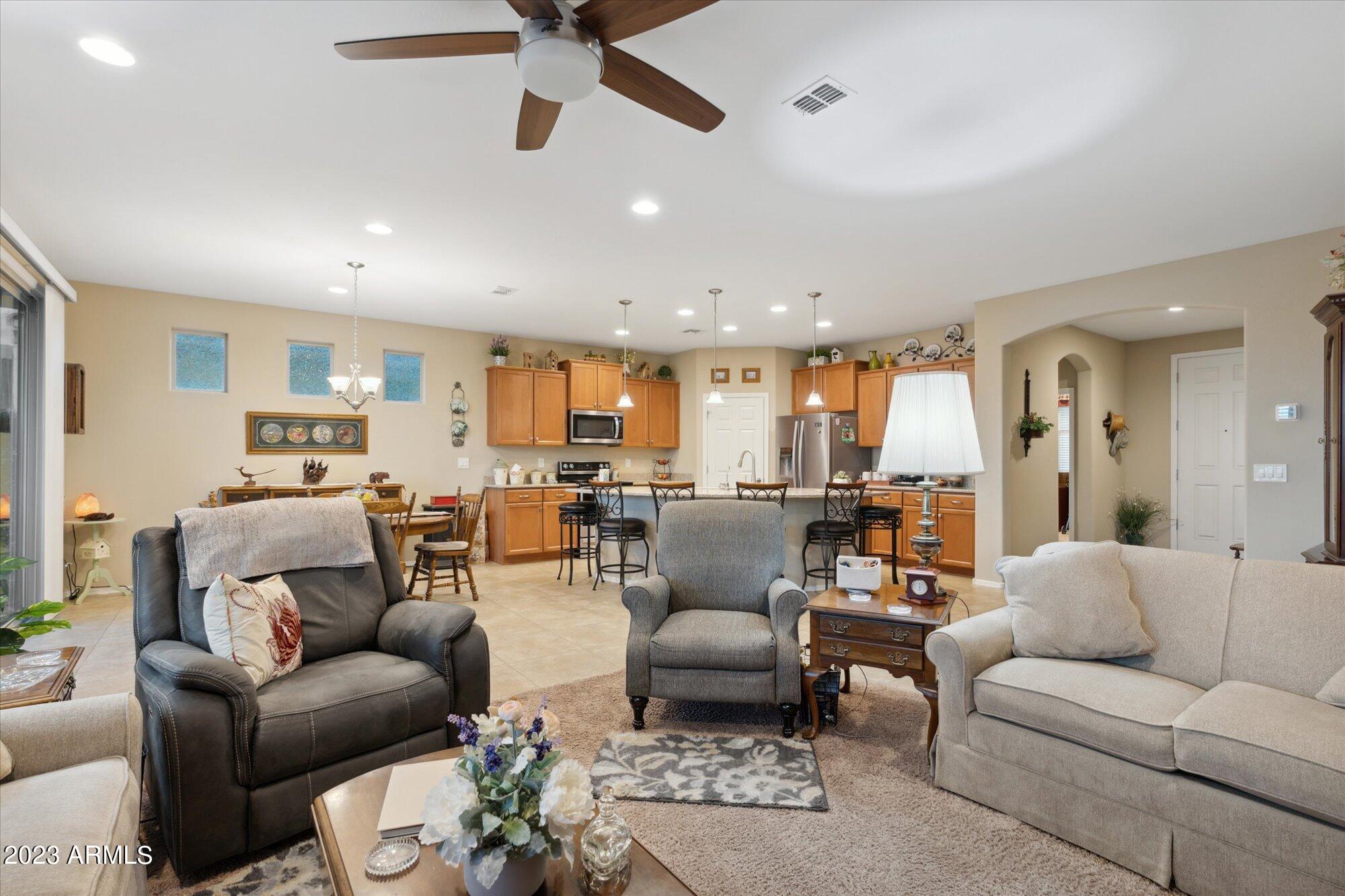 4275 N Presidio Drive